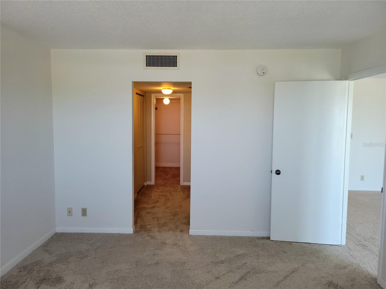 THREE PALMS POINTE CONDO - Residential Lease