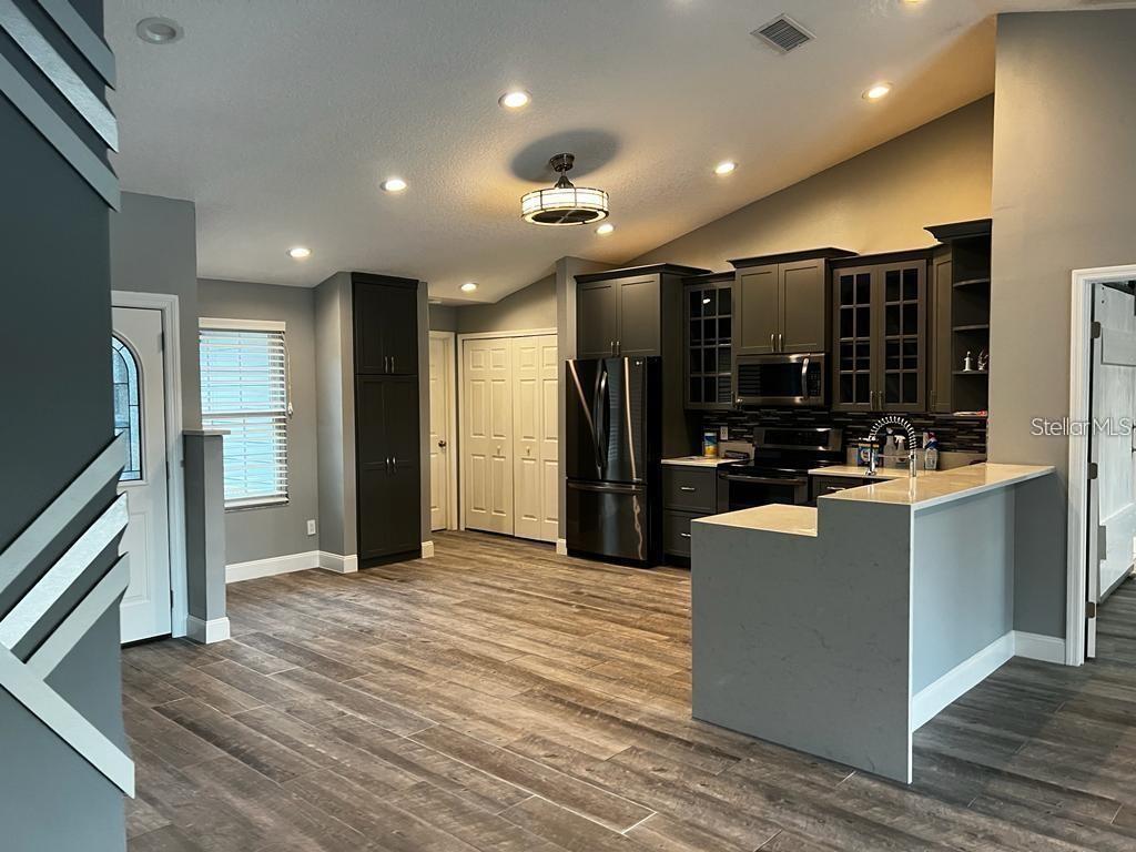 HUNTERS CREEK TR 240 PH 02 - Residential
