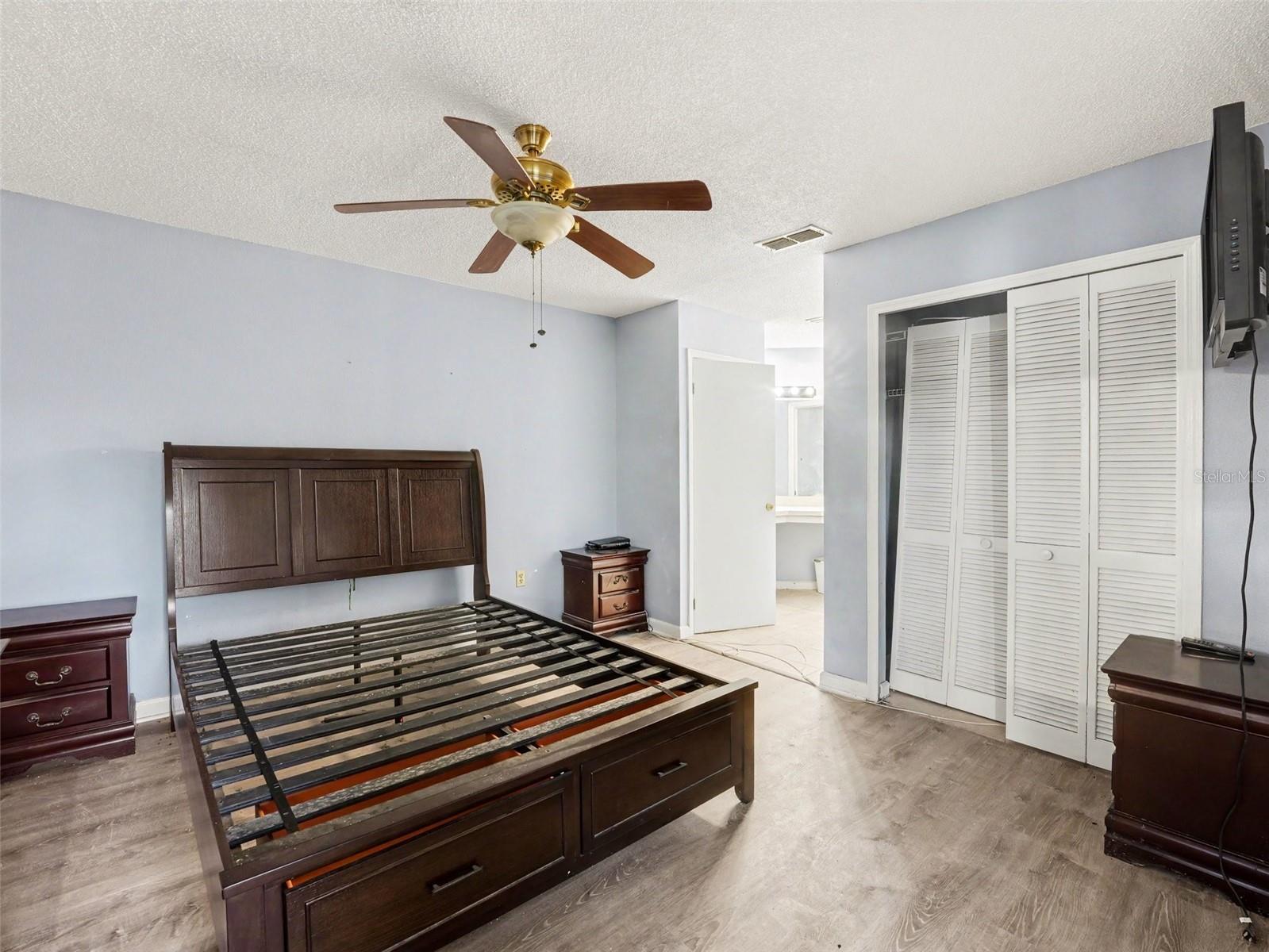 GRAND PALMS CONDOMINIUM - Residential