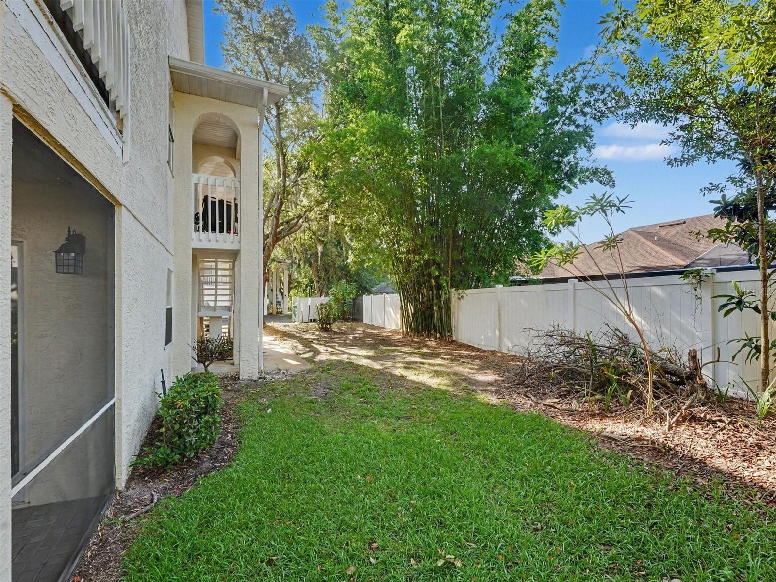 GRAND PALMS CONDOMINIUM - Residential