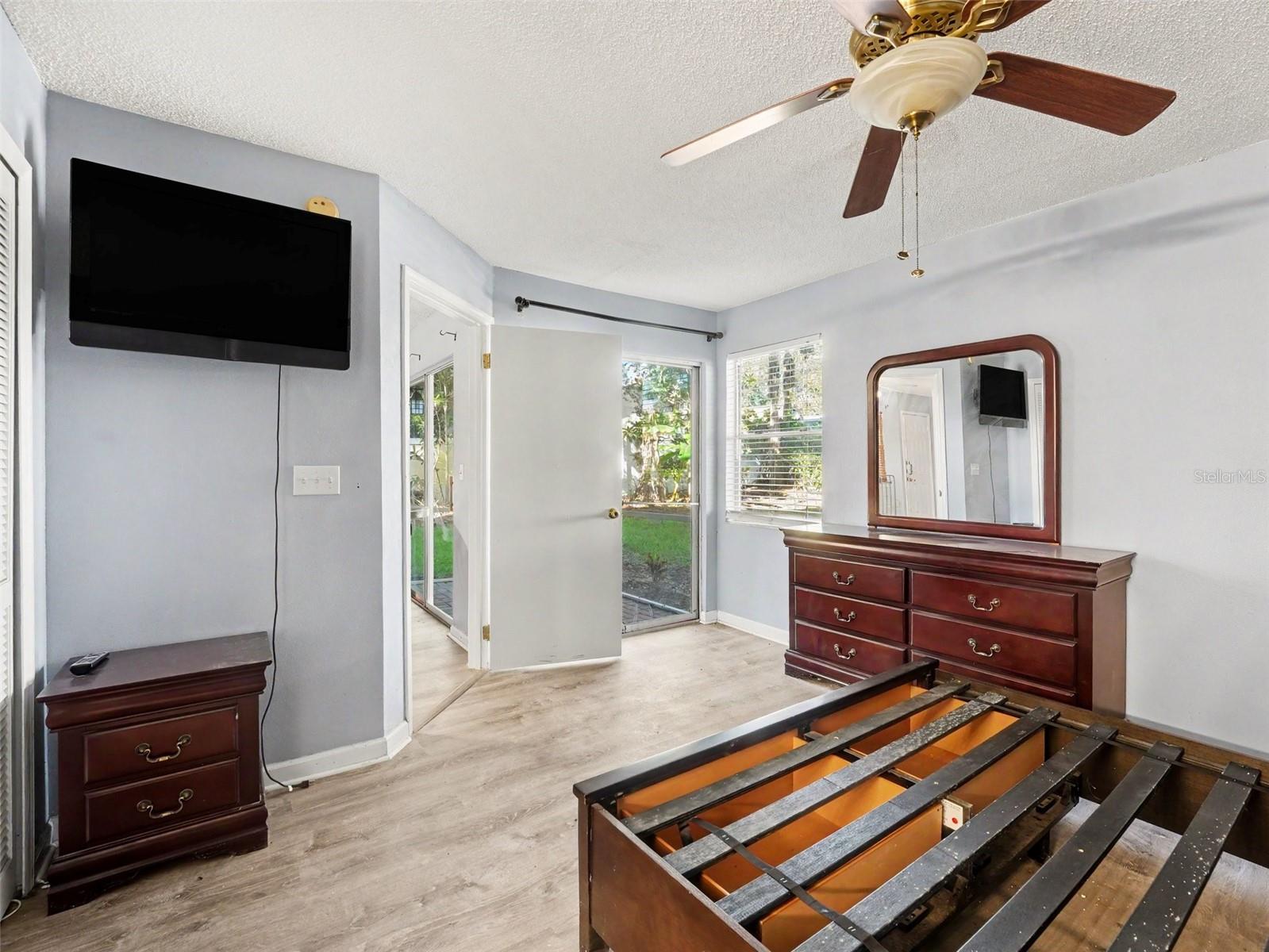GRAND PALMS CONDOMINIUM - Residential