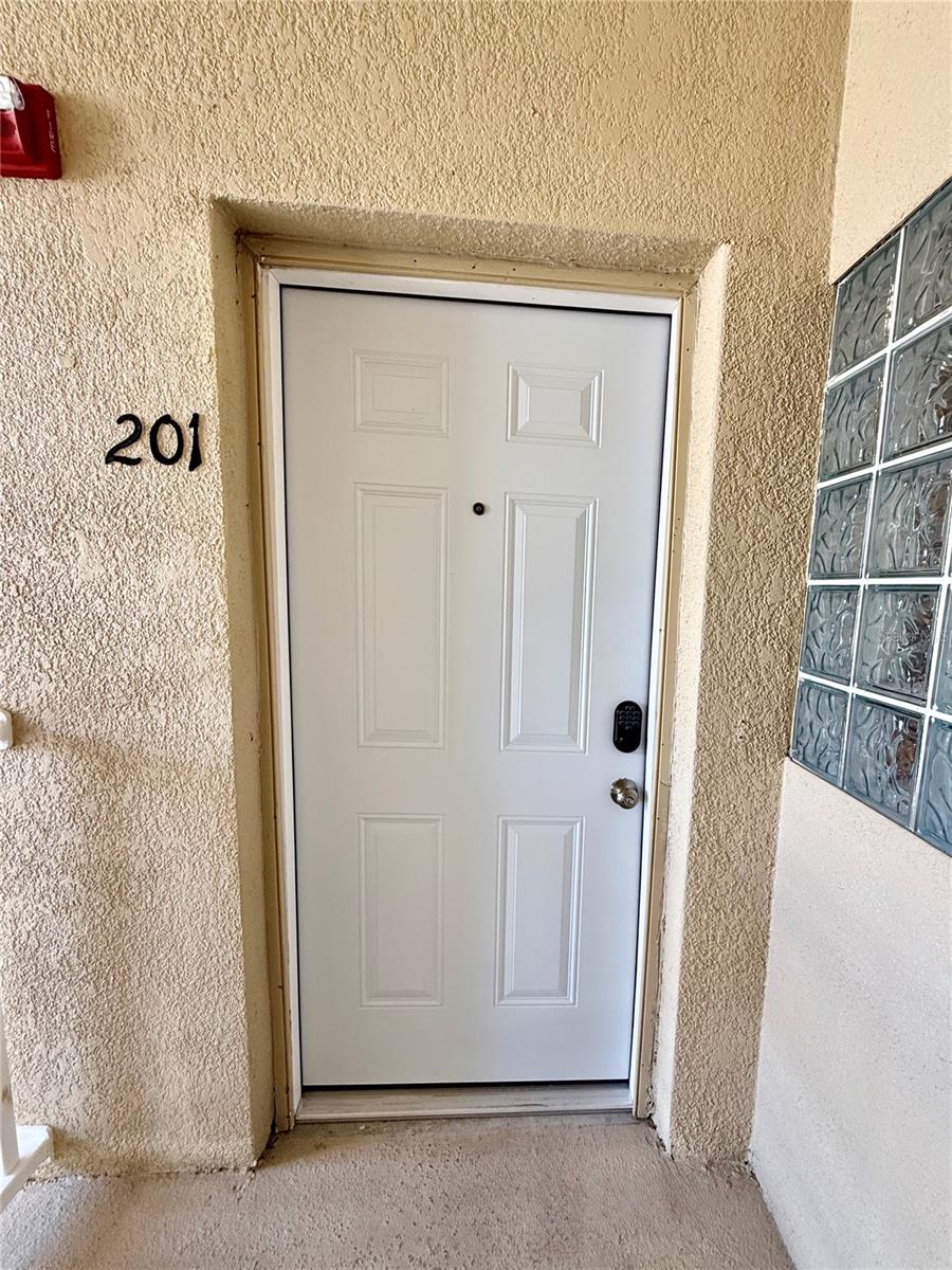 VILLAGES OF BLOOMINGDALE CONDO - Residential