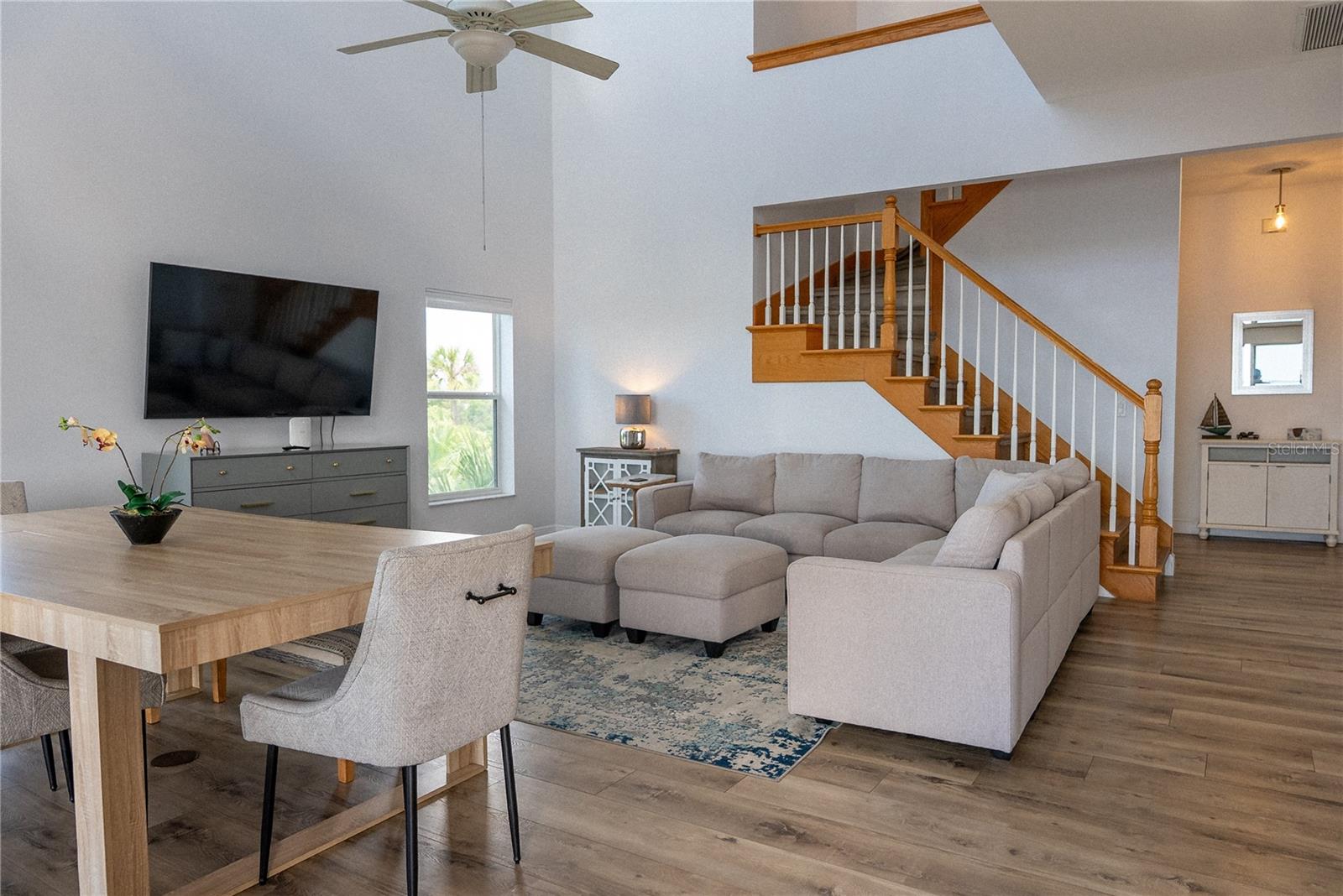 TREETOPS BAY CONDO - Residential Lease