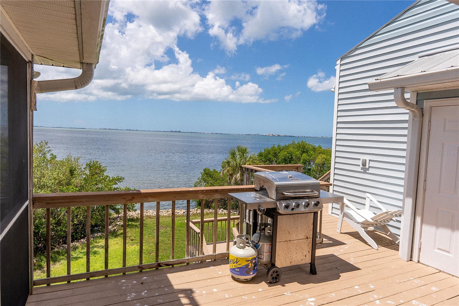 TREETOPS BAY CONDO - Residential Lease