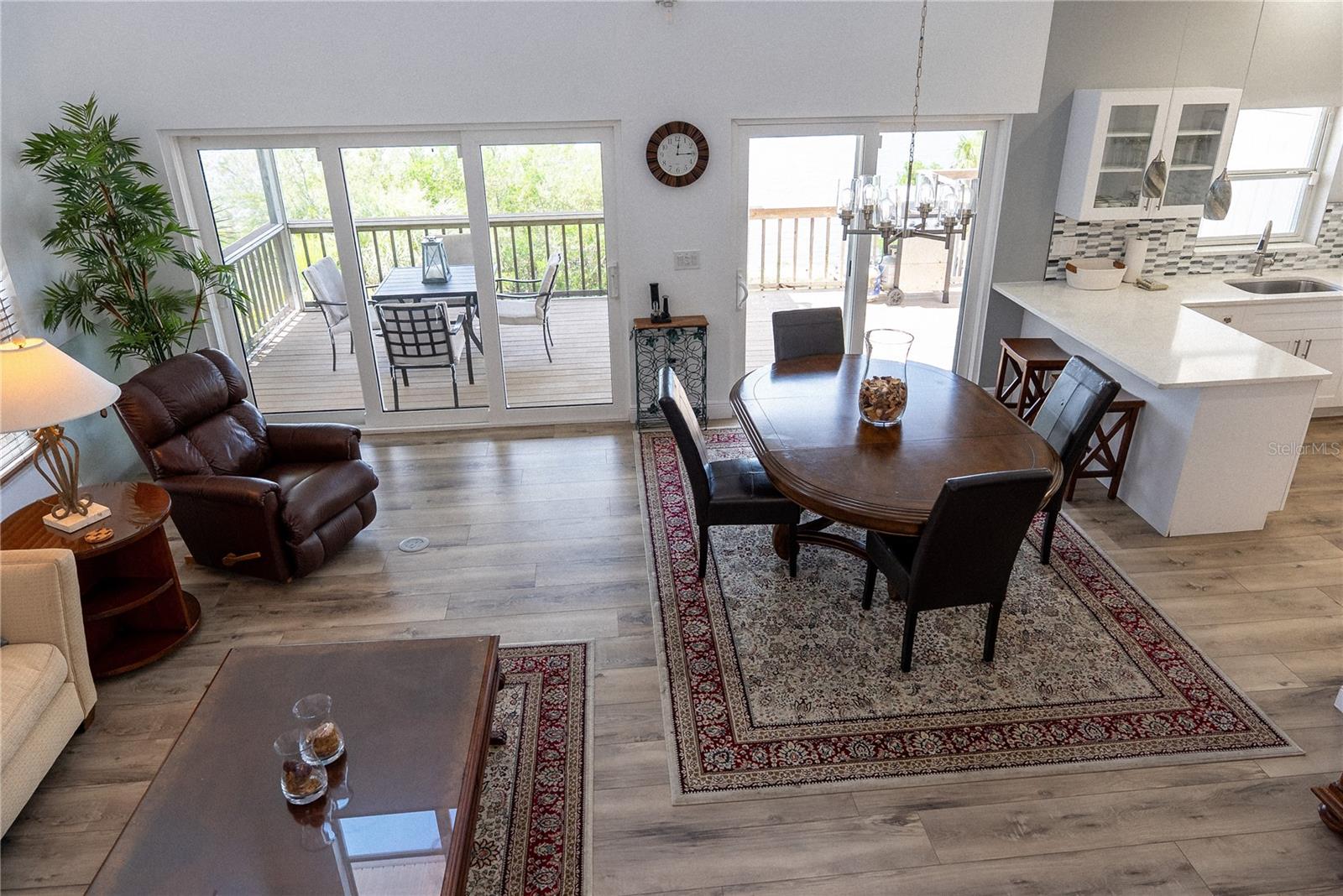 TREETOPS BAY CONDO - Residential Lease