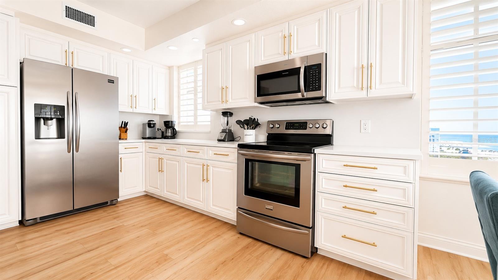 MANDALAY BEACH CLUB CONDO - Residential