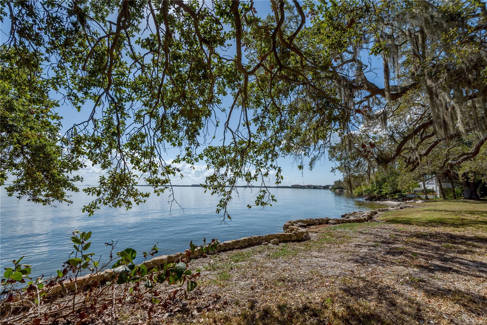 SHELL POINT - Land