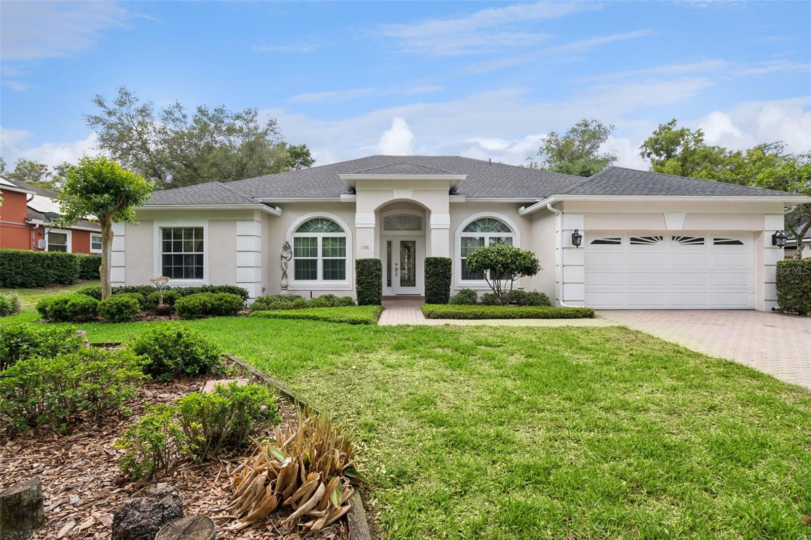 SEVILLE CHASE - Residential