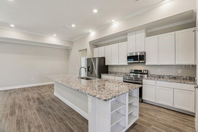 BELLA ESTATES - Residential