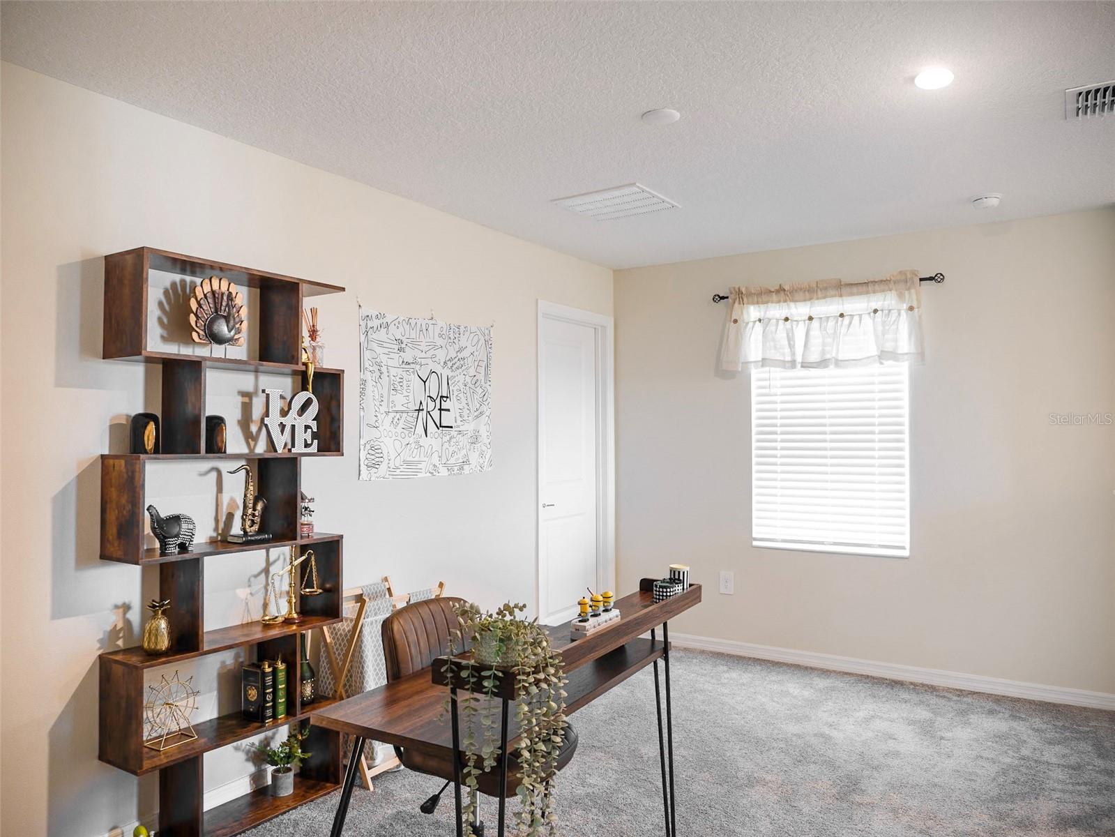 ARDEN PARK NORTH PH 6 - Residential Lease