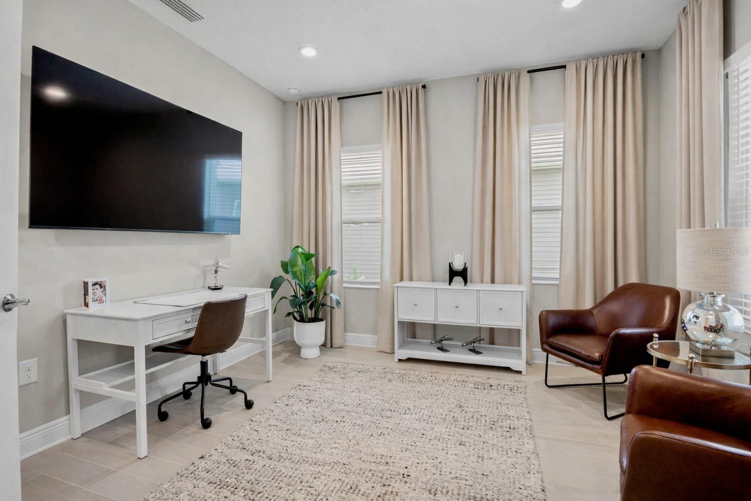 WINDWARD/LAKEWOOD RANCH REP - Residential