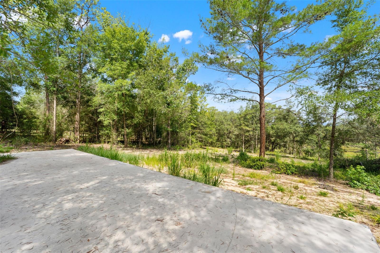MELROSE LANDING - Residential