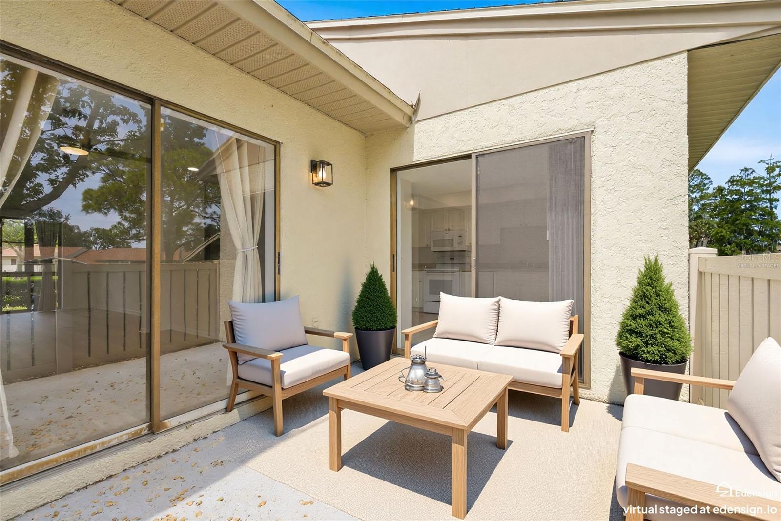 EAST LAKE WOODLANDS CLUSTER HOMES - Residential