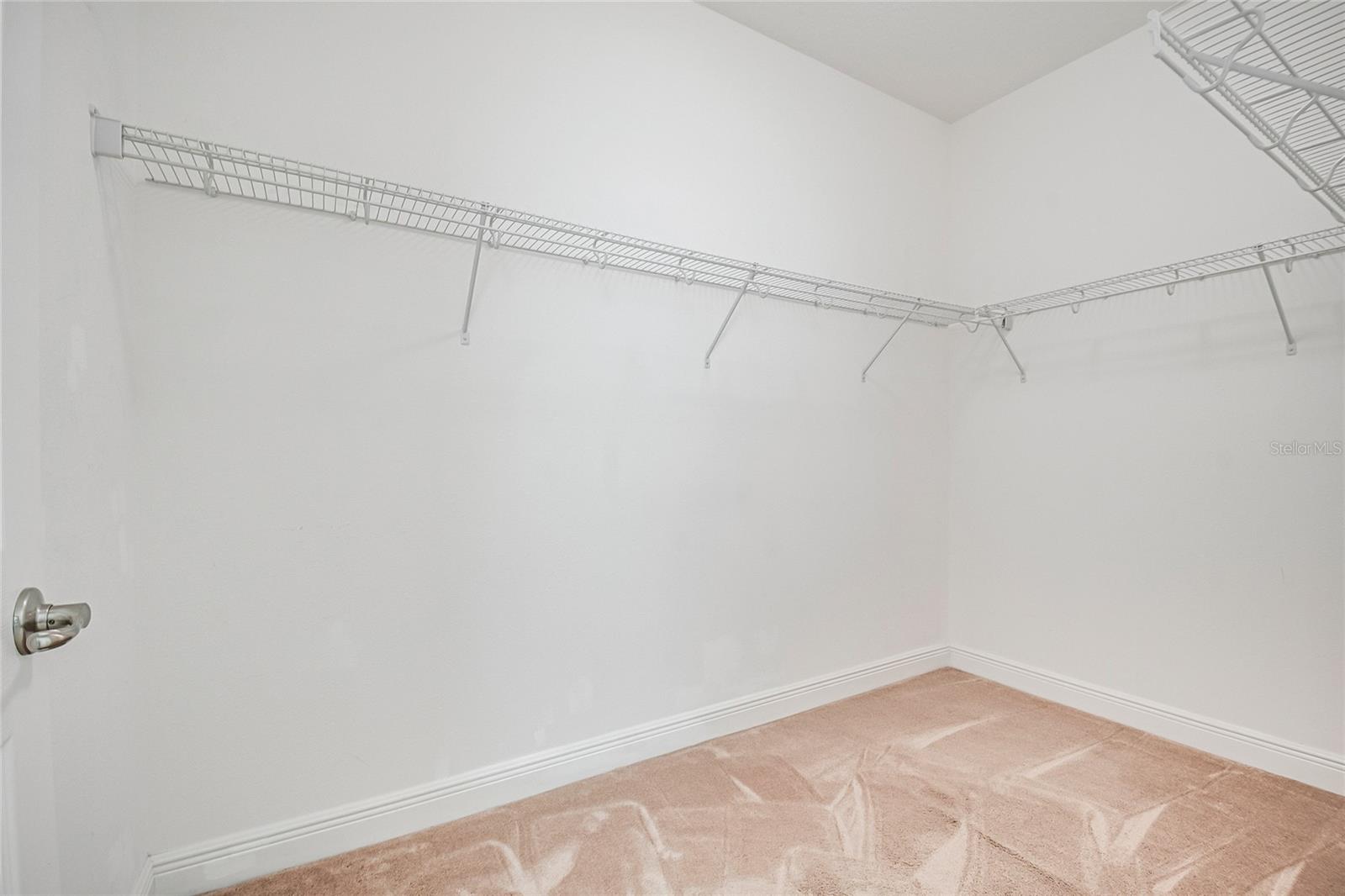 HANOVER RESERVE REP - Residential Lease