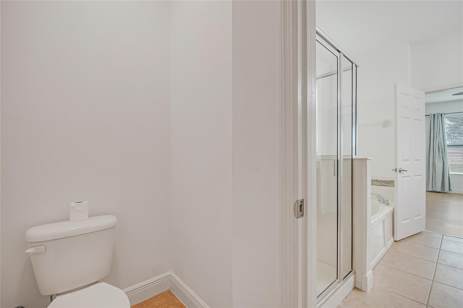 HANOVER RESERVE REP - Residential Lease