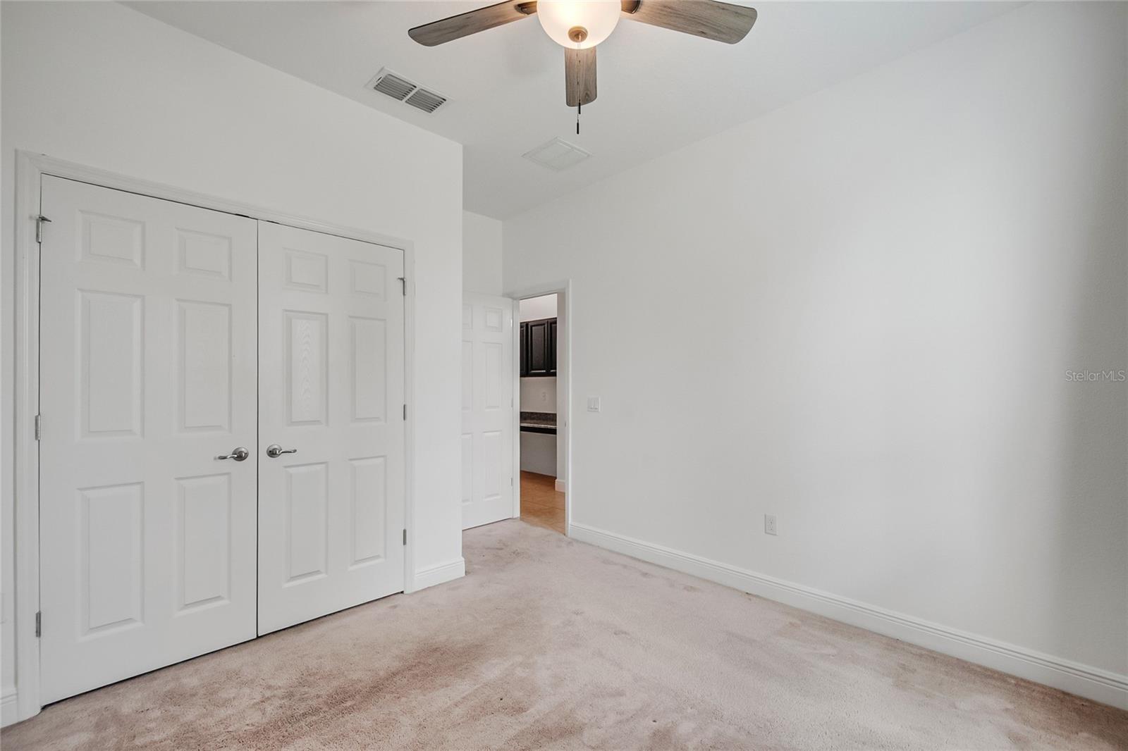 HANOVER RESERVE REP - Residential Lease