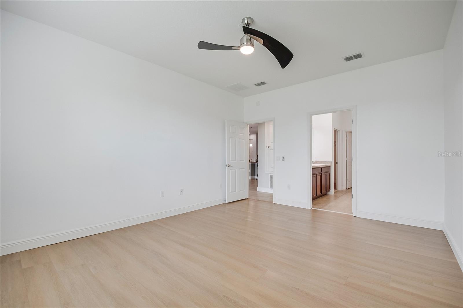 HANOVER RESERVE REP - Residential Lease