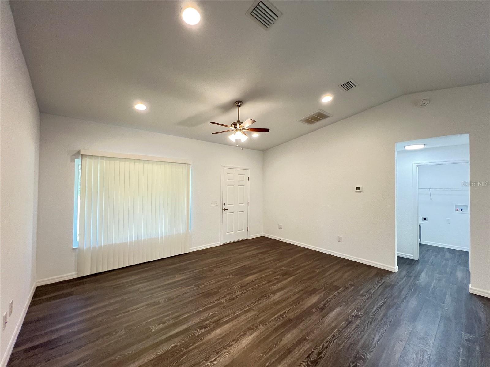 SILVER SPGS SHORES - Residential