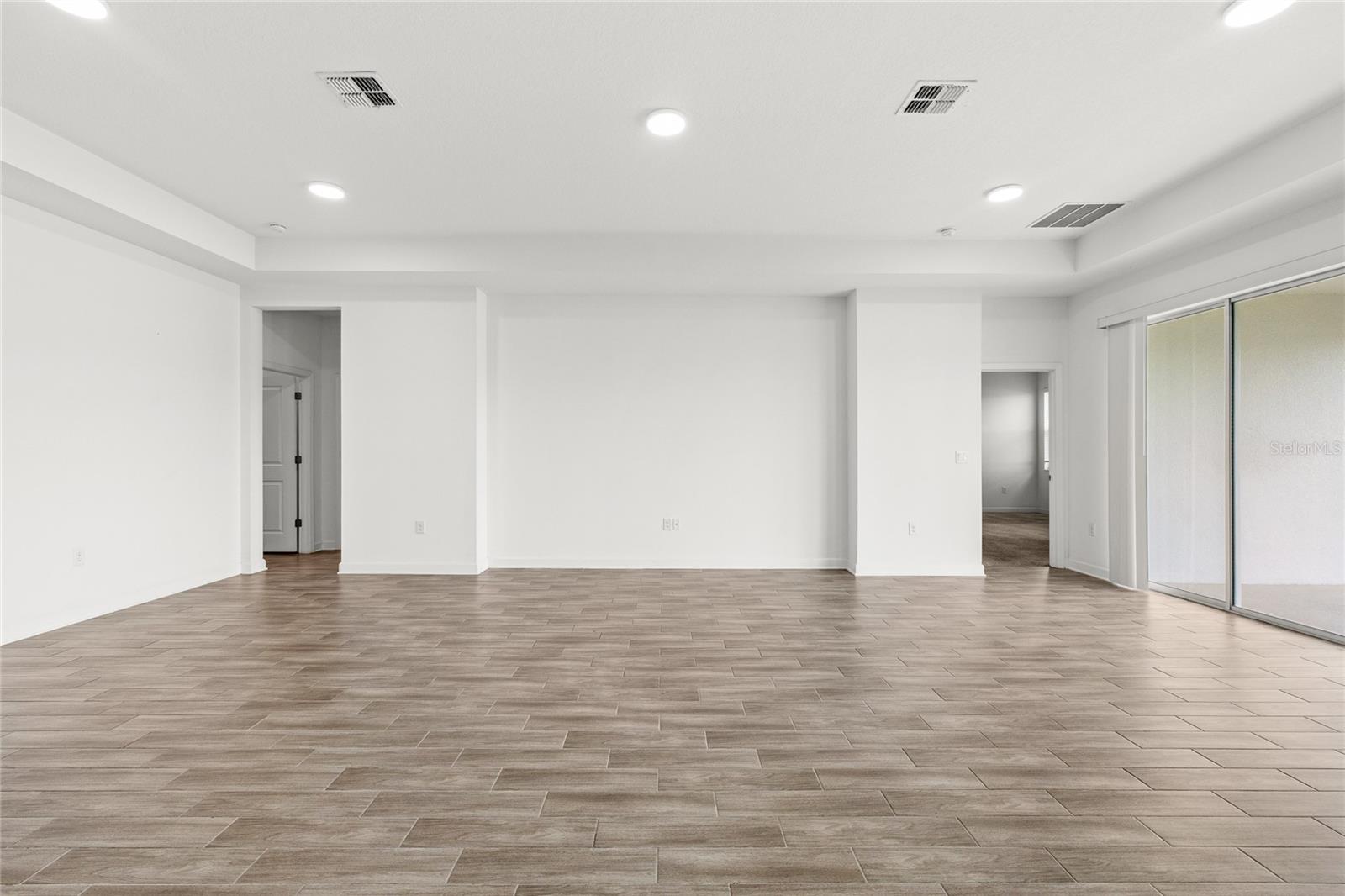 BRIDGEWALK PHASE 1A - Residential