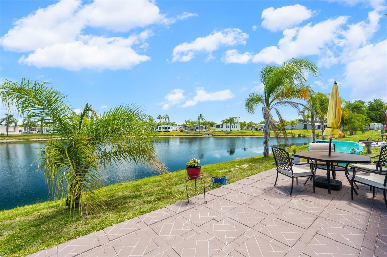 VENICE ISLE - Residential