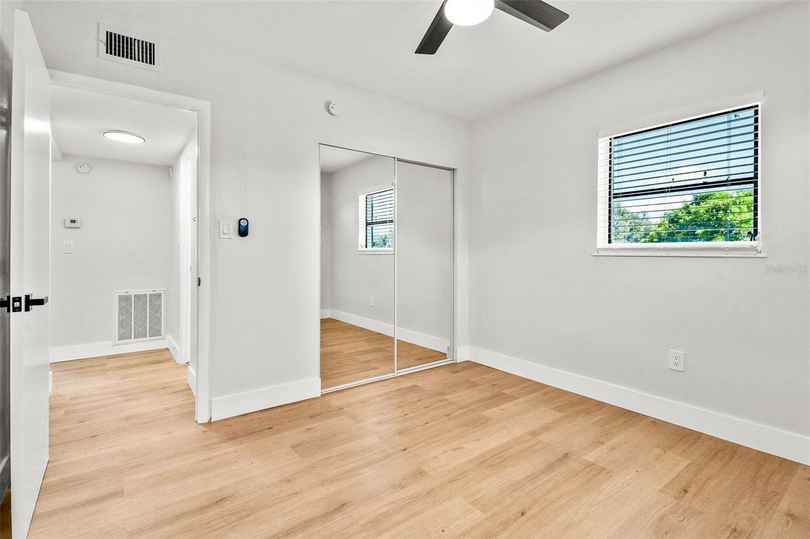 SKY CREST UNIT 9 - Residential Lease
