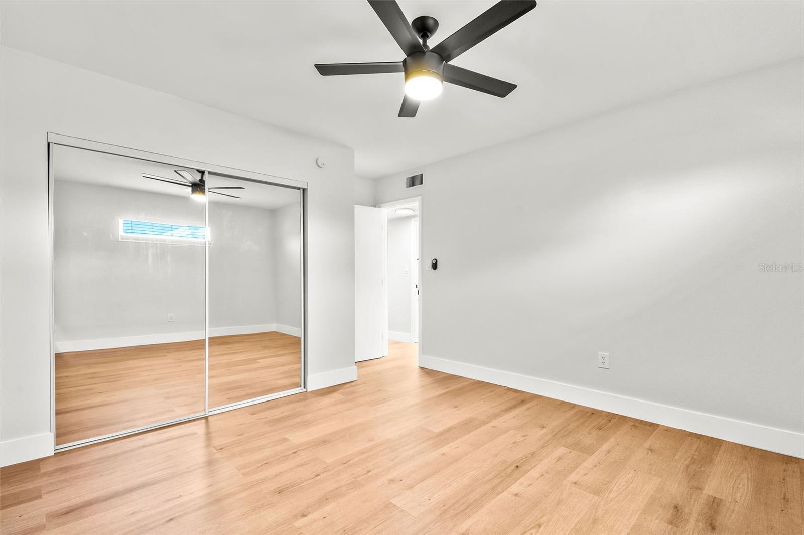 SKY CREST UNIT 9 - Residential Lease