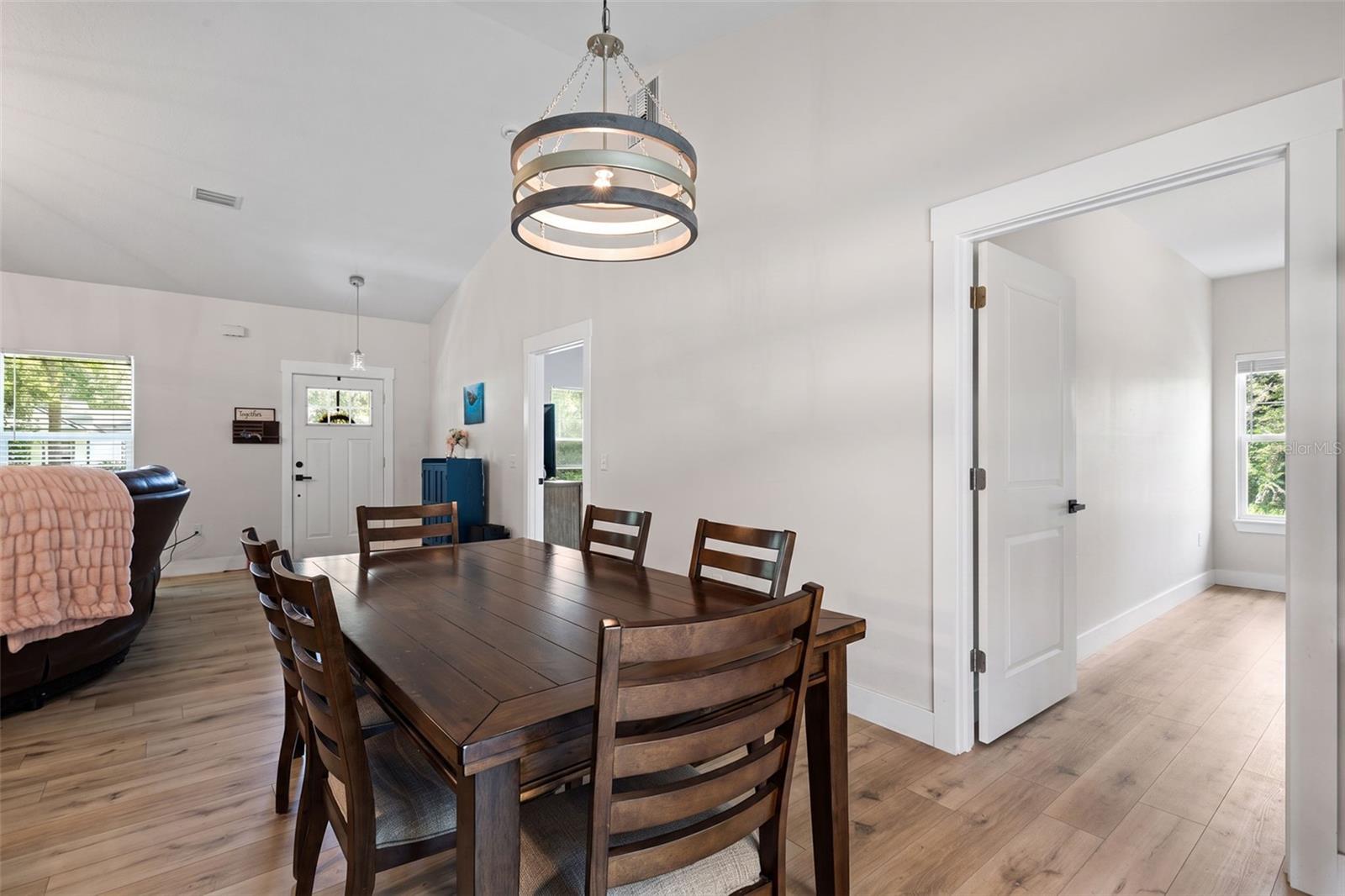 SILVER OAKS SUB PH 3 - Residential