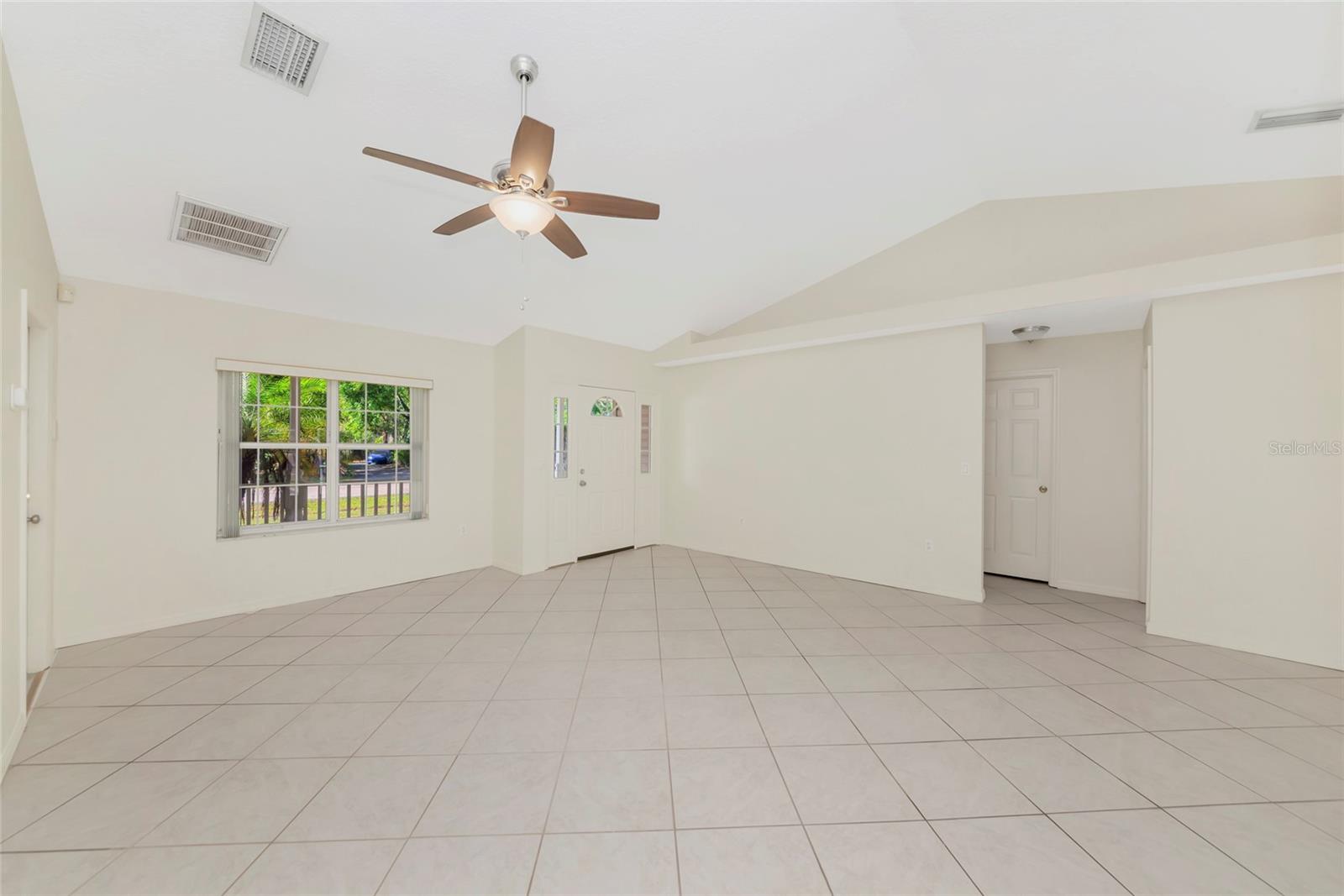MAGNOLIA MANOR RIVER SEC - Residential