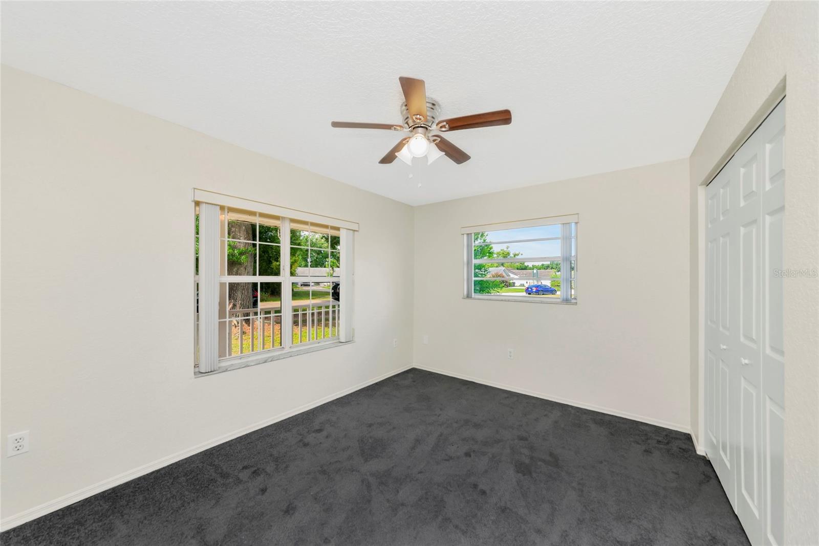 MAGNOLIA MANOR RIVER SEC - Residential