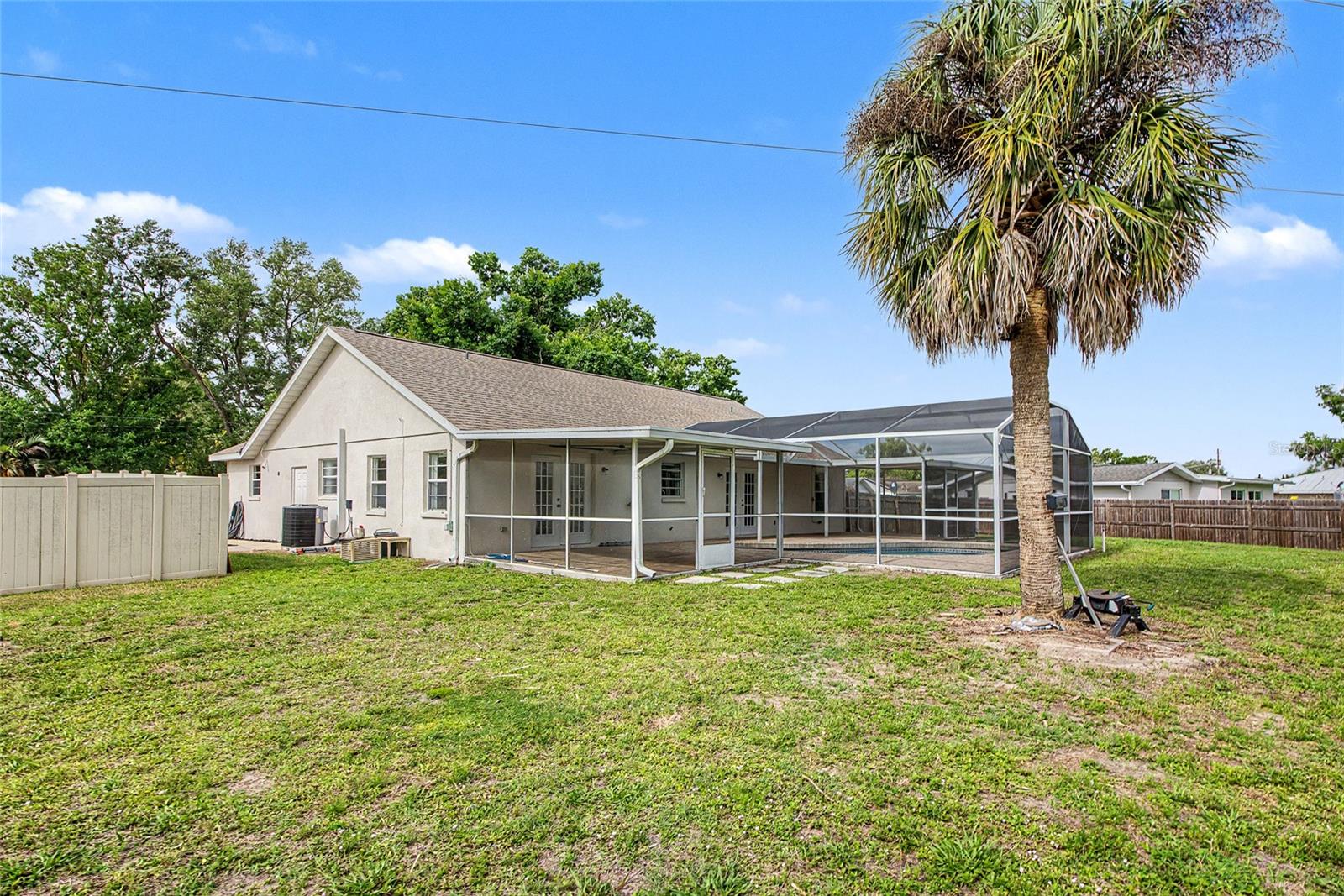 MAGNOLIA MANOR RIVER SEC - Residential