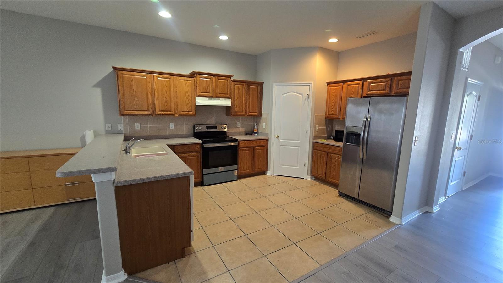 ALEXANDRIA PLACE - Residential