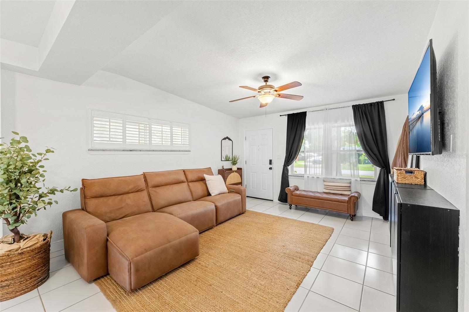 SHADY OAKS - Residential