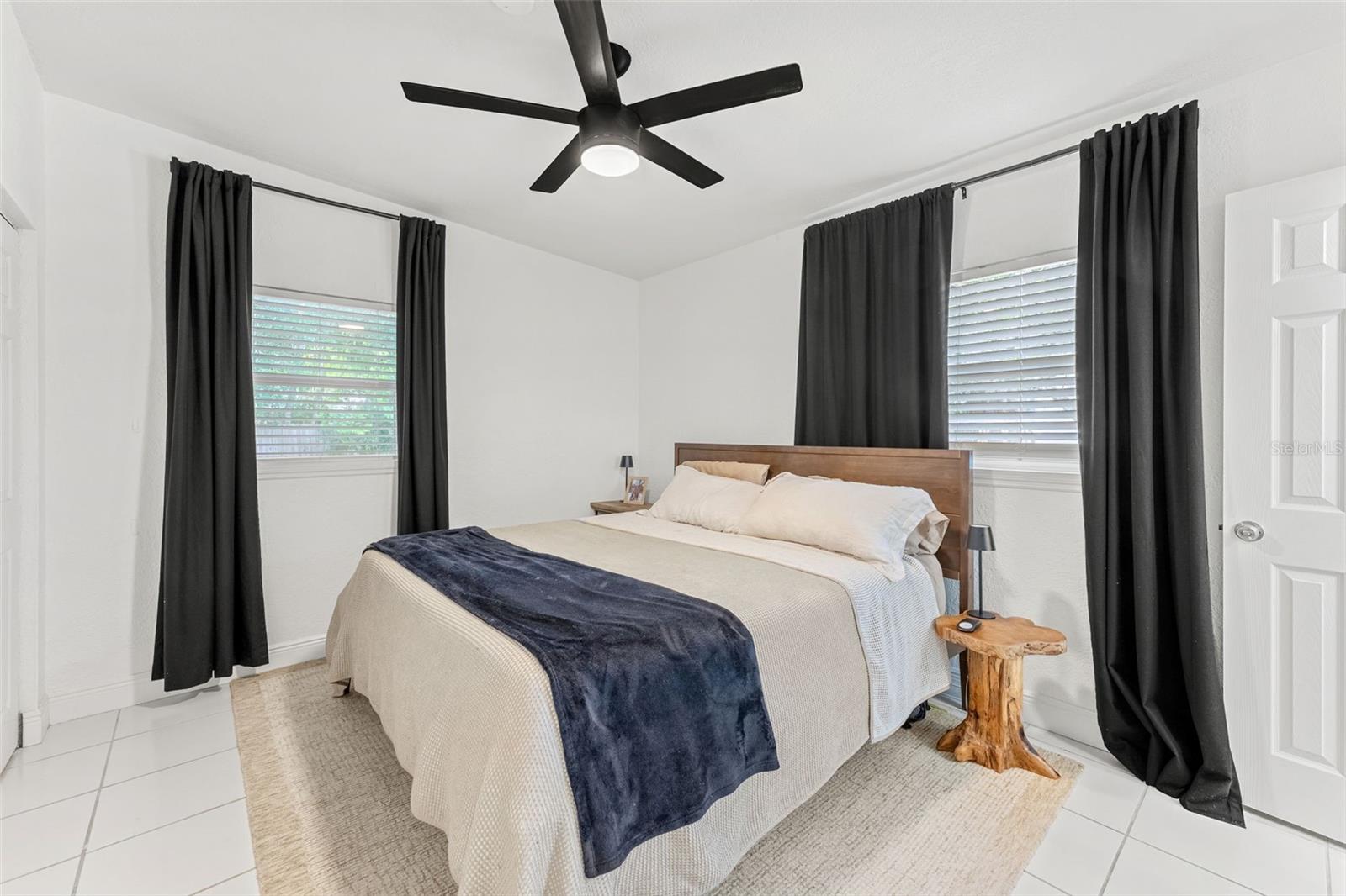 SHADY OAKS - Residential