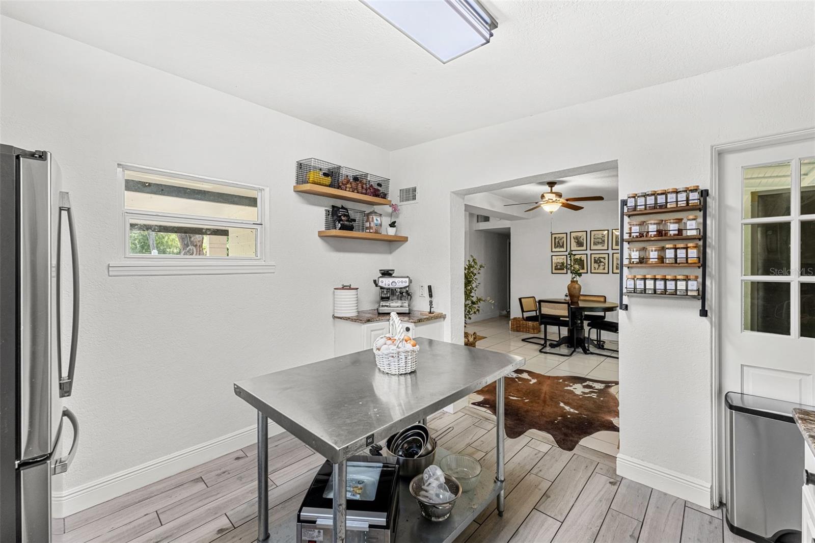 SHADY OAKS - Residential