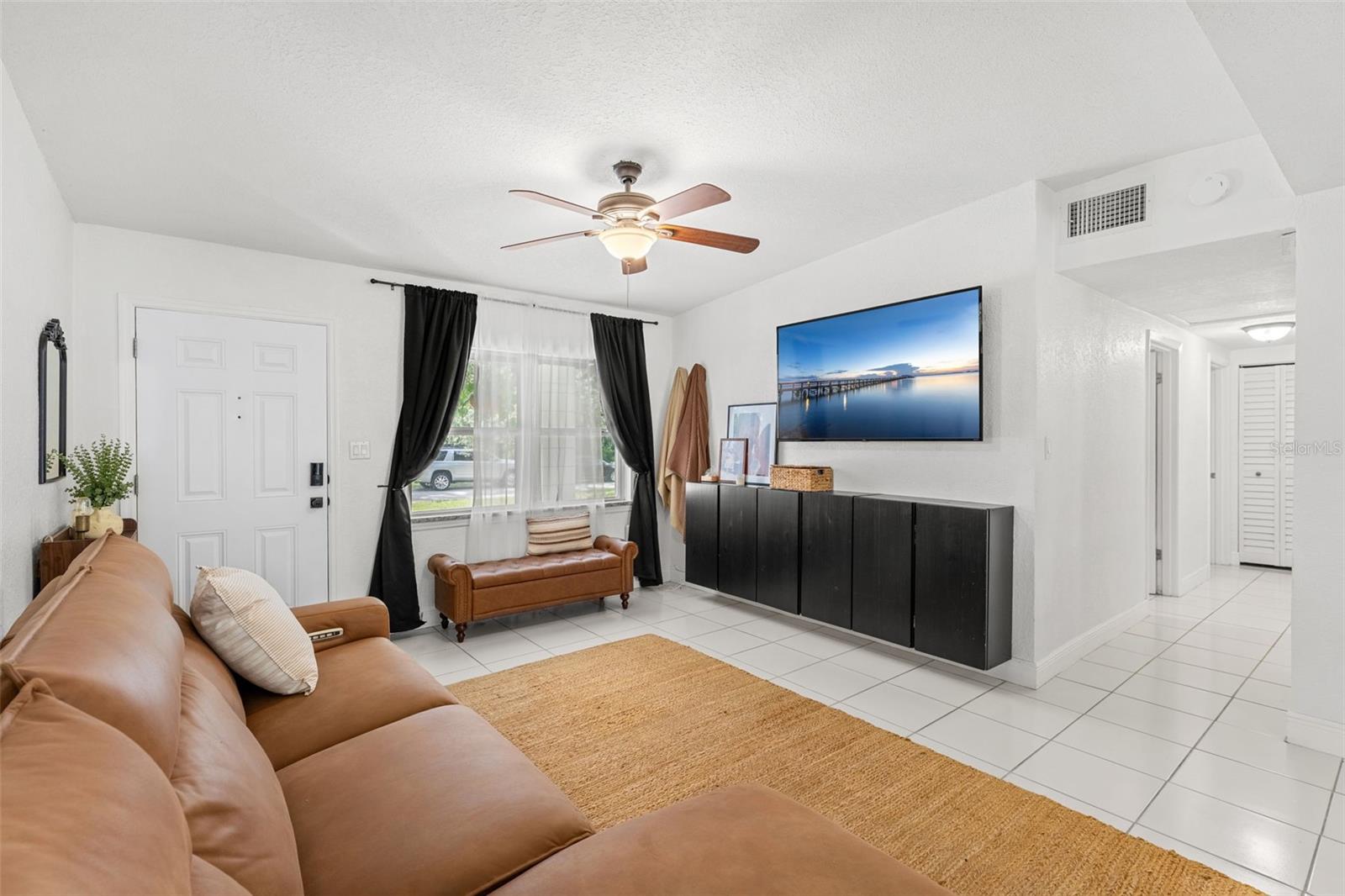 SHADY OAKS - Residential