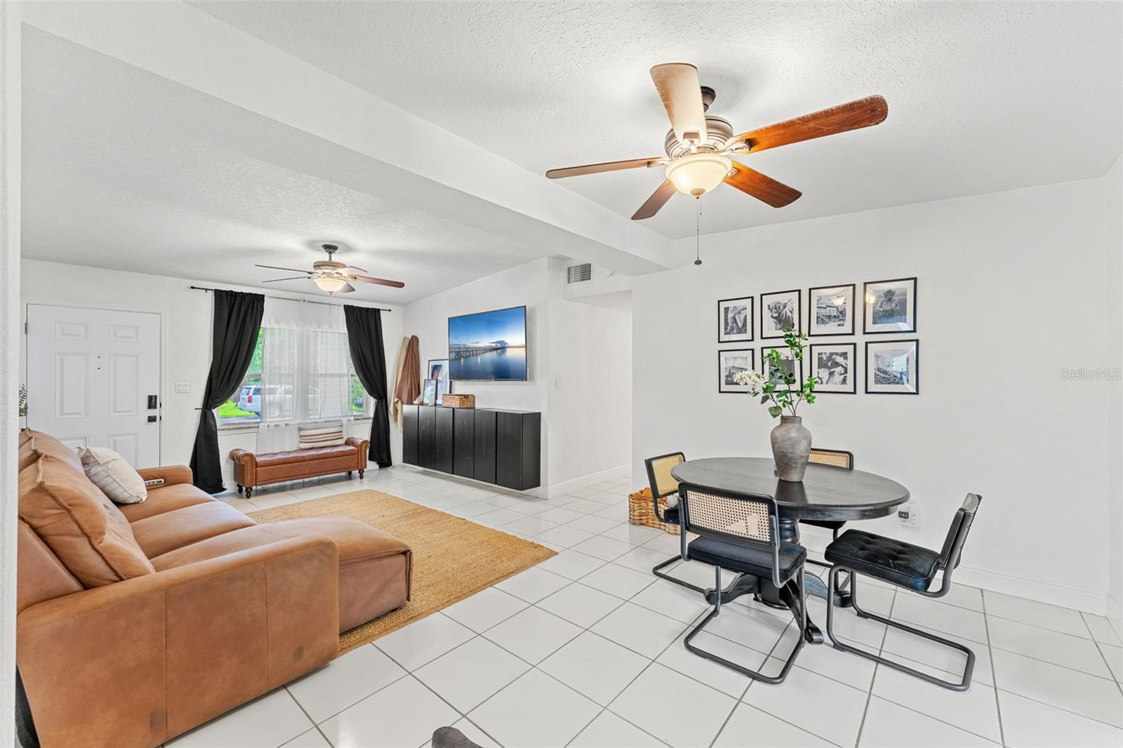 SHADY OAKS - Residential