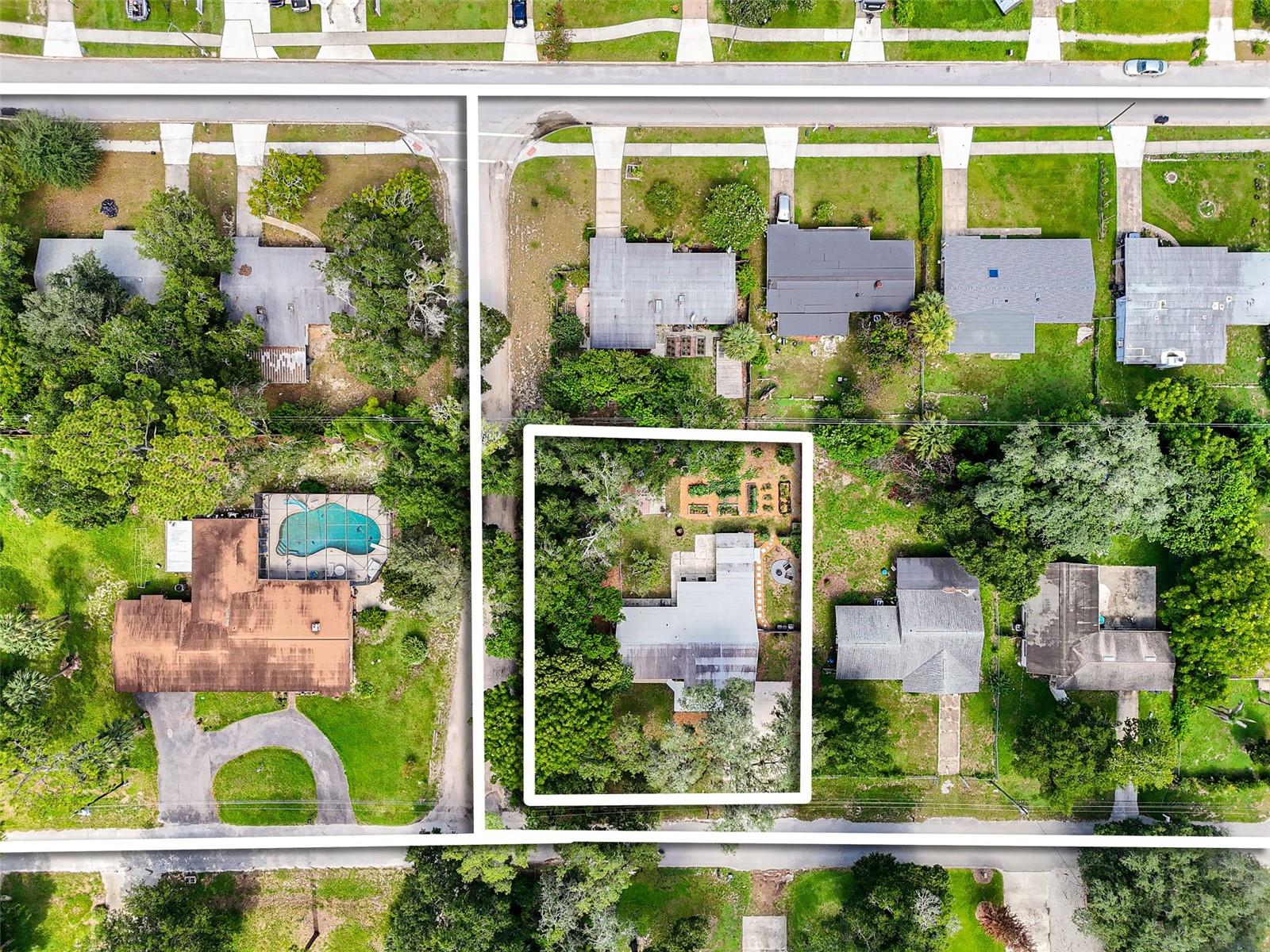 SHADY OAKS - Residential
