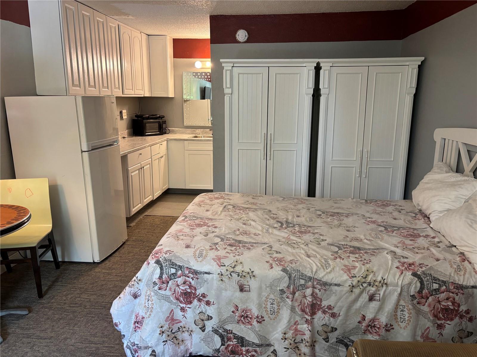SAND LAKE COURTYARD CONDO - Residential