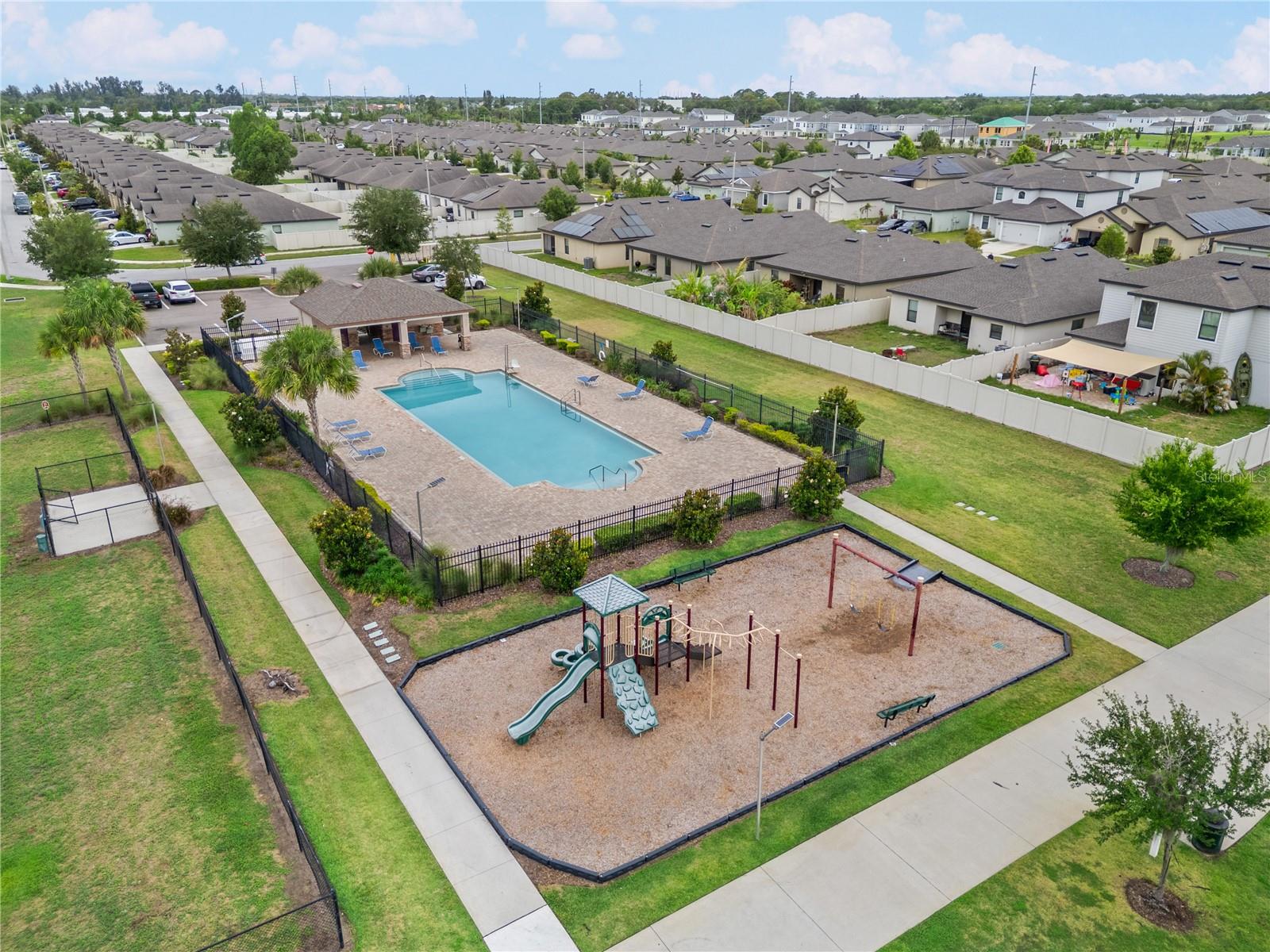 WYNNMERE WEST PH 2 & 3 - Residential
