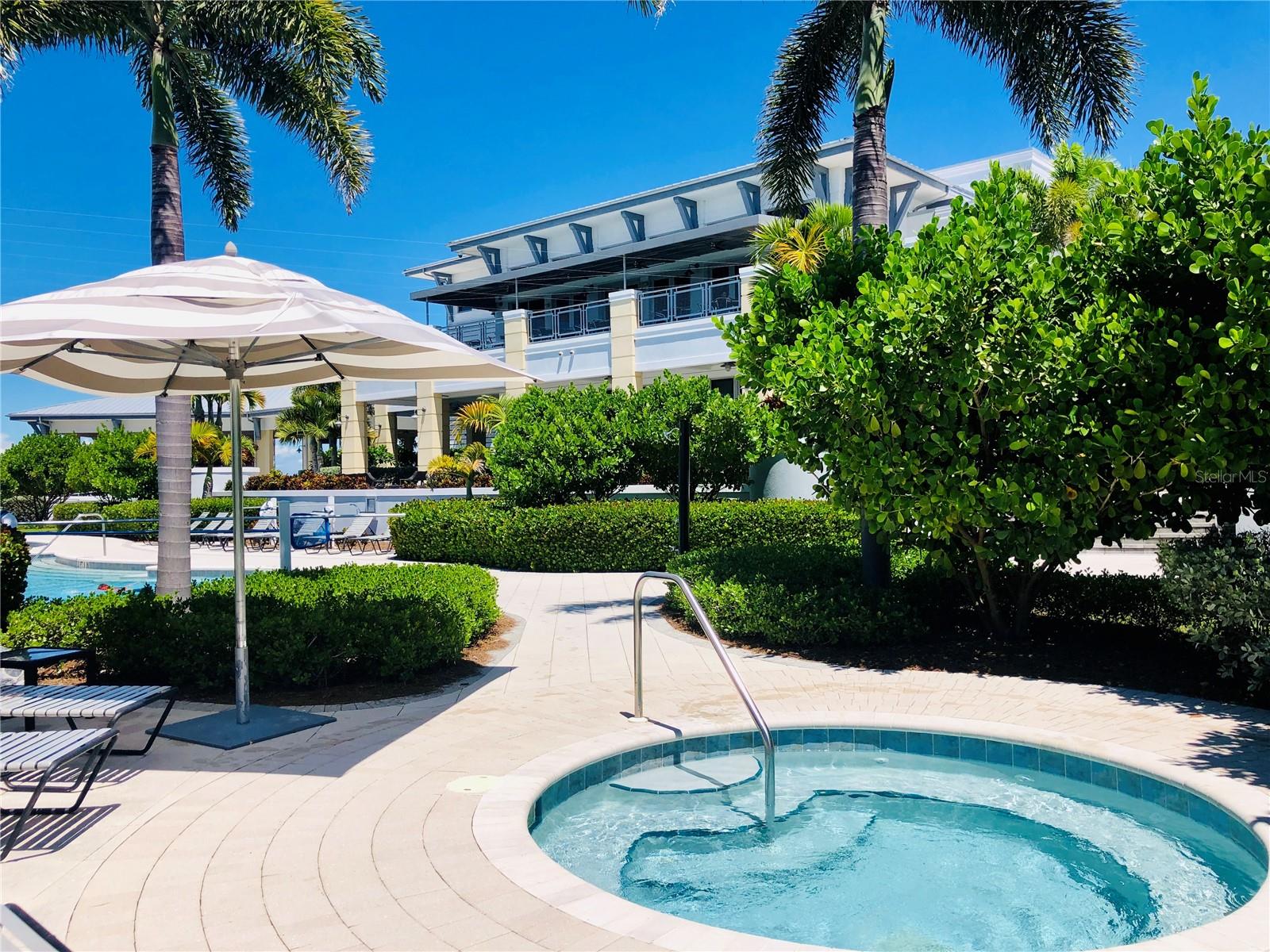 MANGROVE WALK ON HARBOUR ISLE PH 5 - Residential