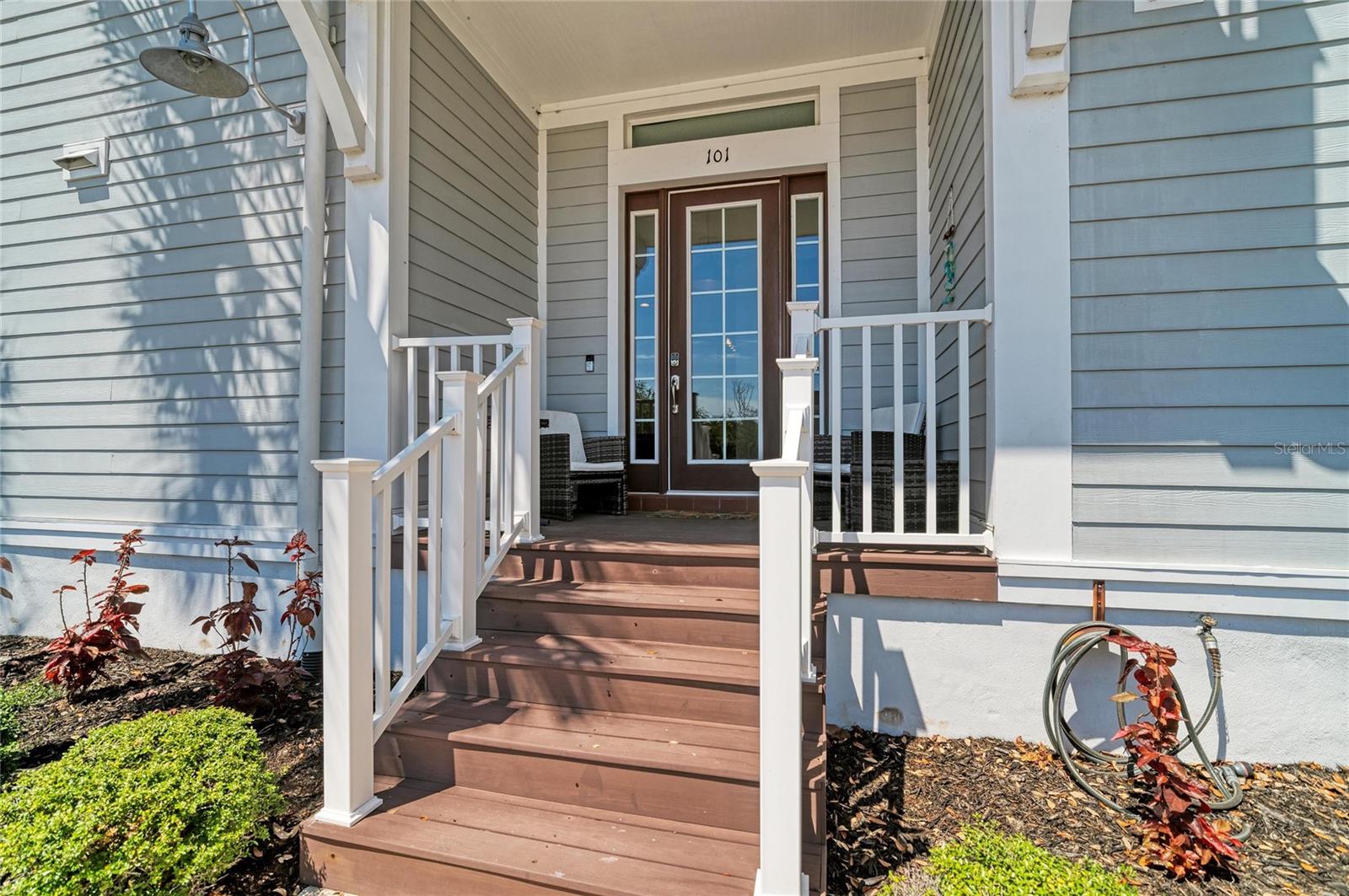 MANGROVE WALK ON HARBOUR ISLE PH 5 - Residential