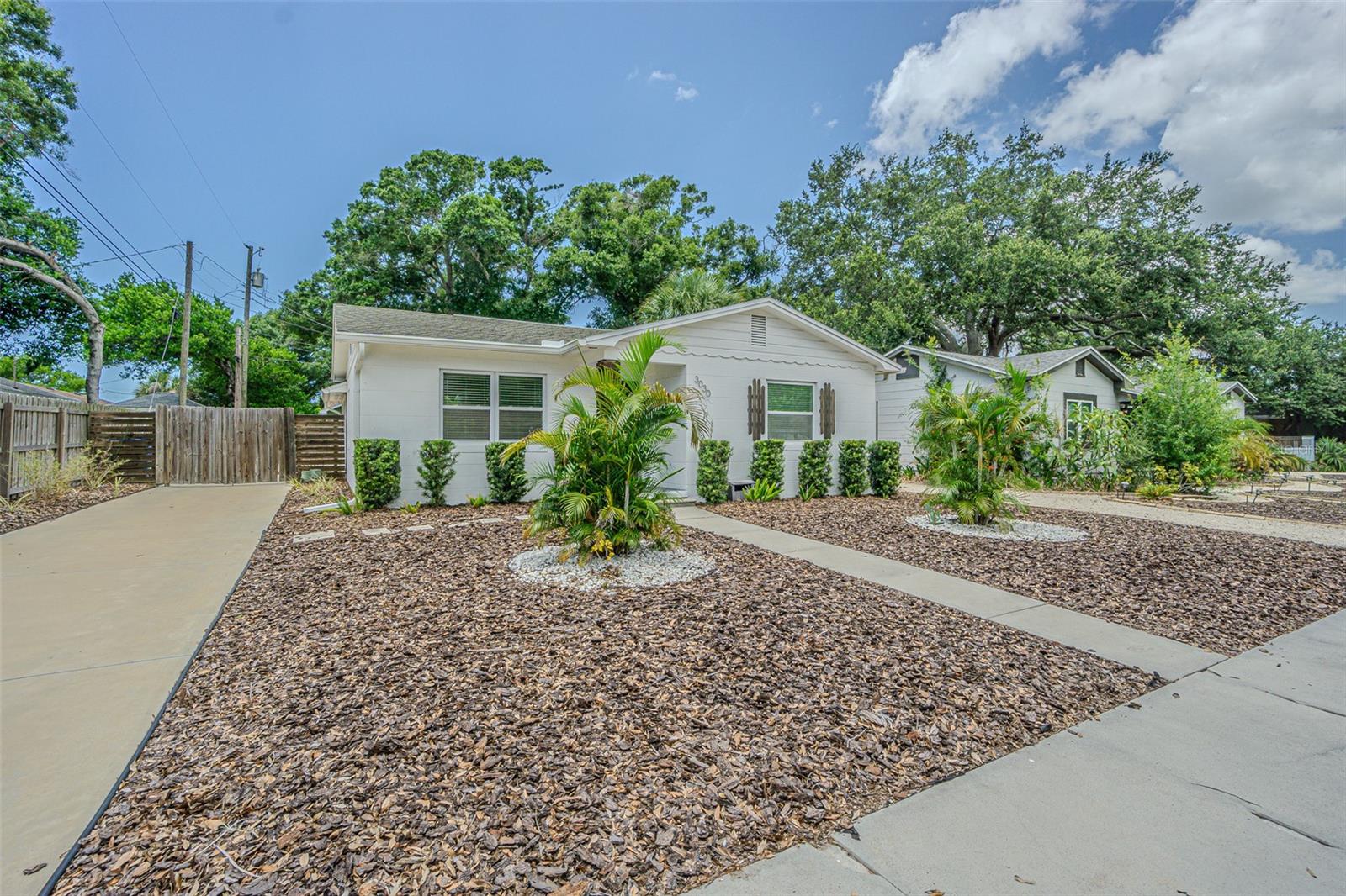SUMMIT PARK - Residential