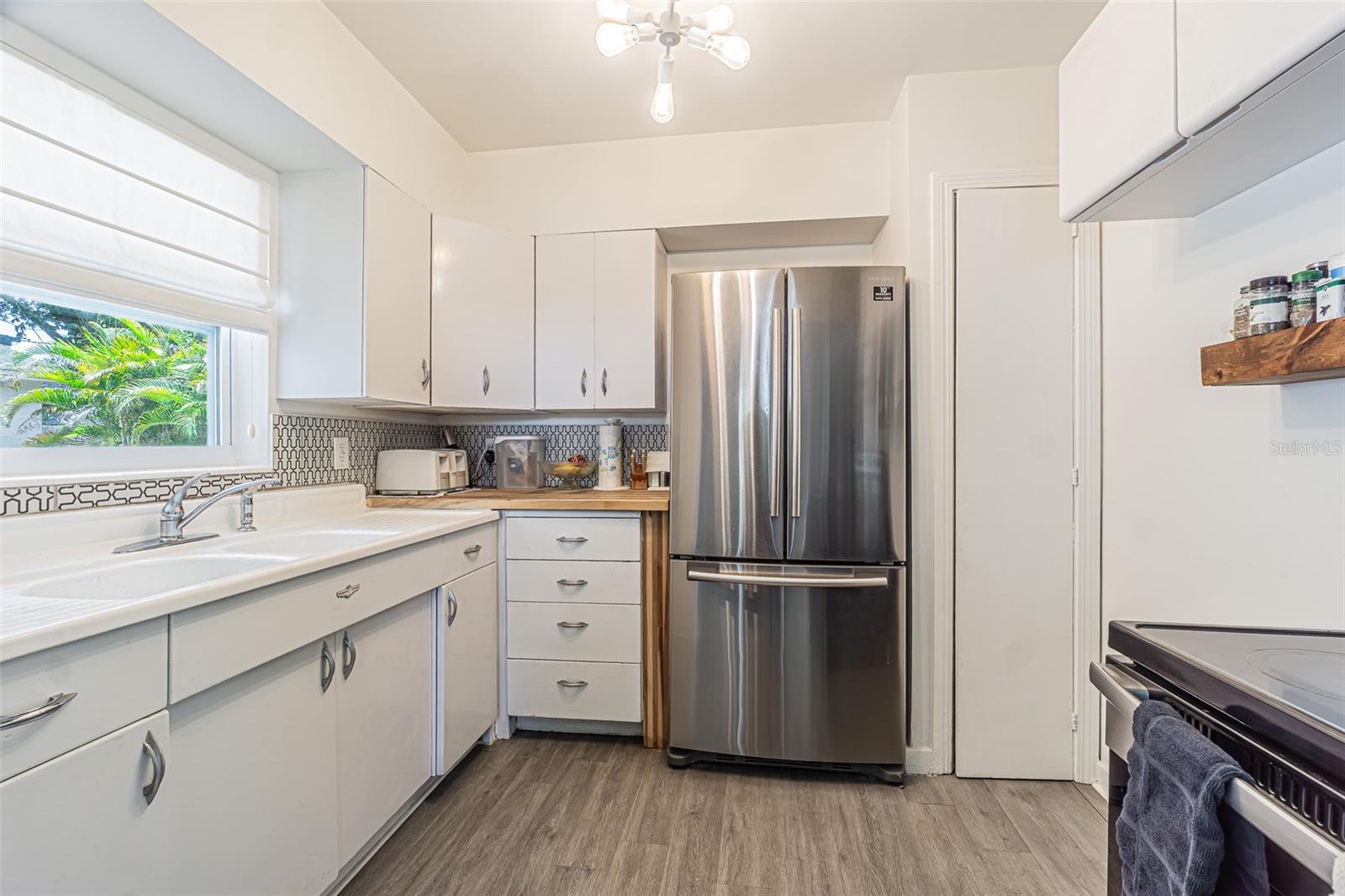 SUMMIT PARK - Residential