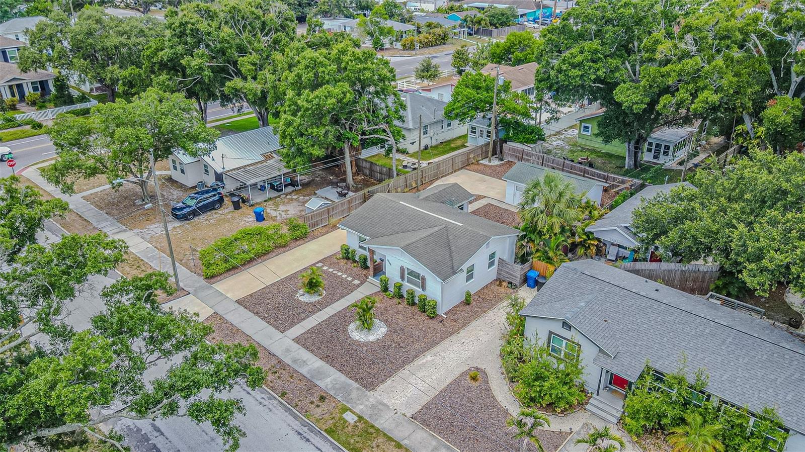 SUMMIT PARK - Residential