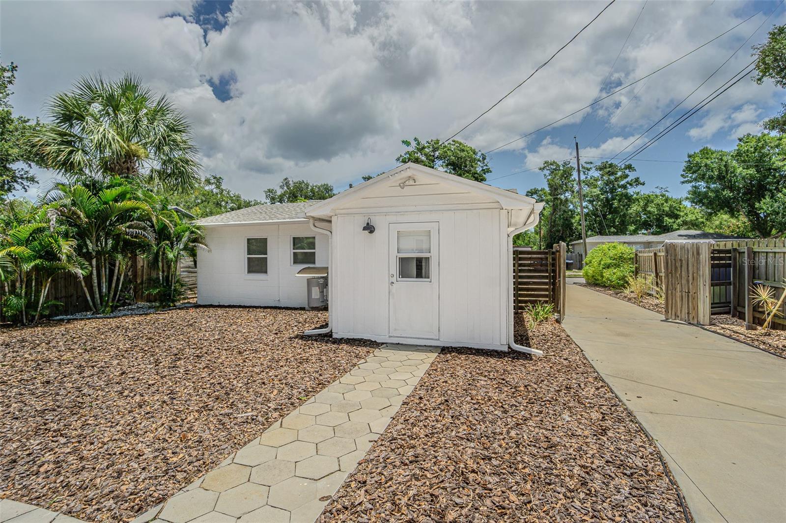 SUMMIT PARK - Residential