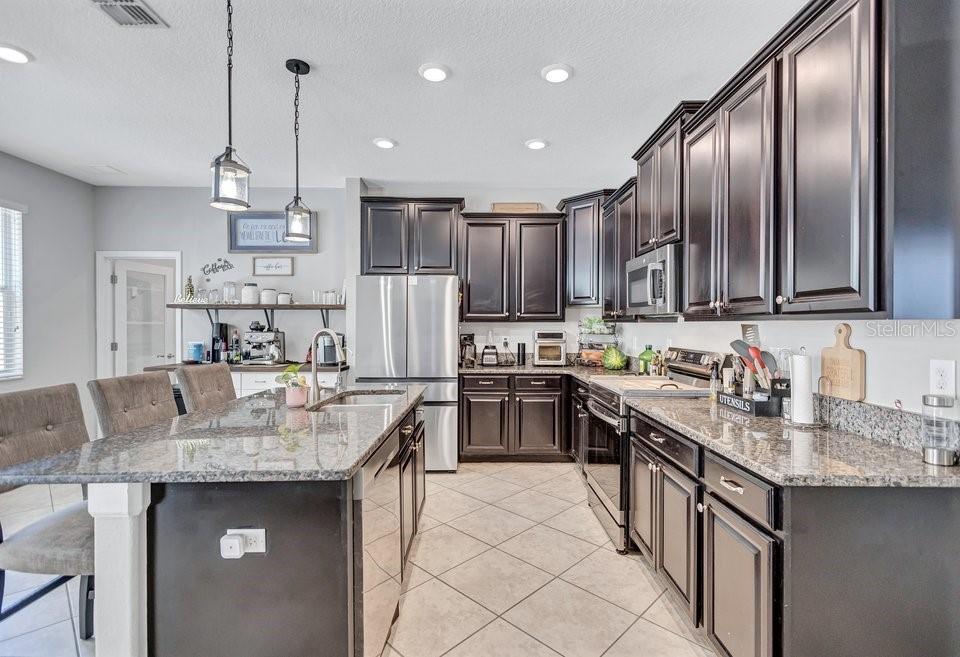 ENCLAVE AT BOYETTE PH 2 - Residential