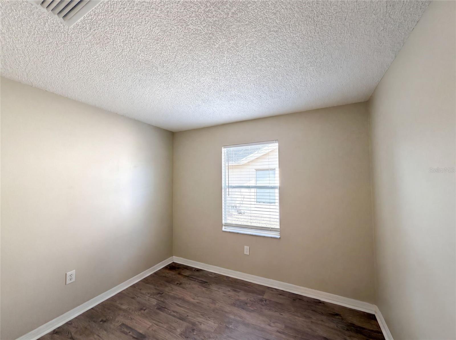 LEESBURG WESTSIDE OAKS - Residential