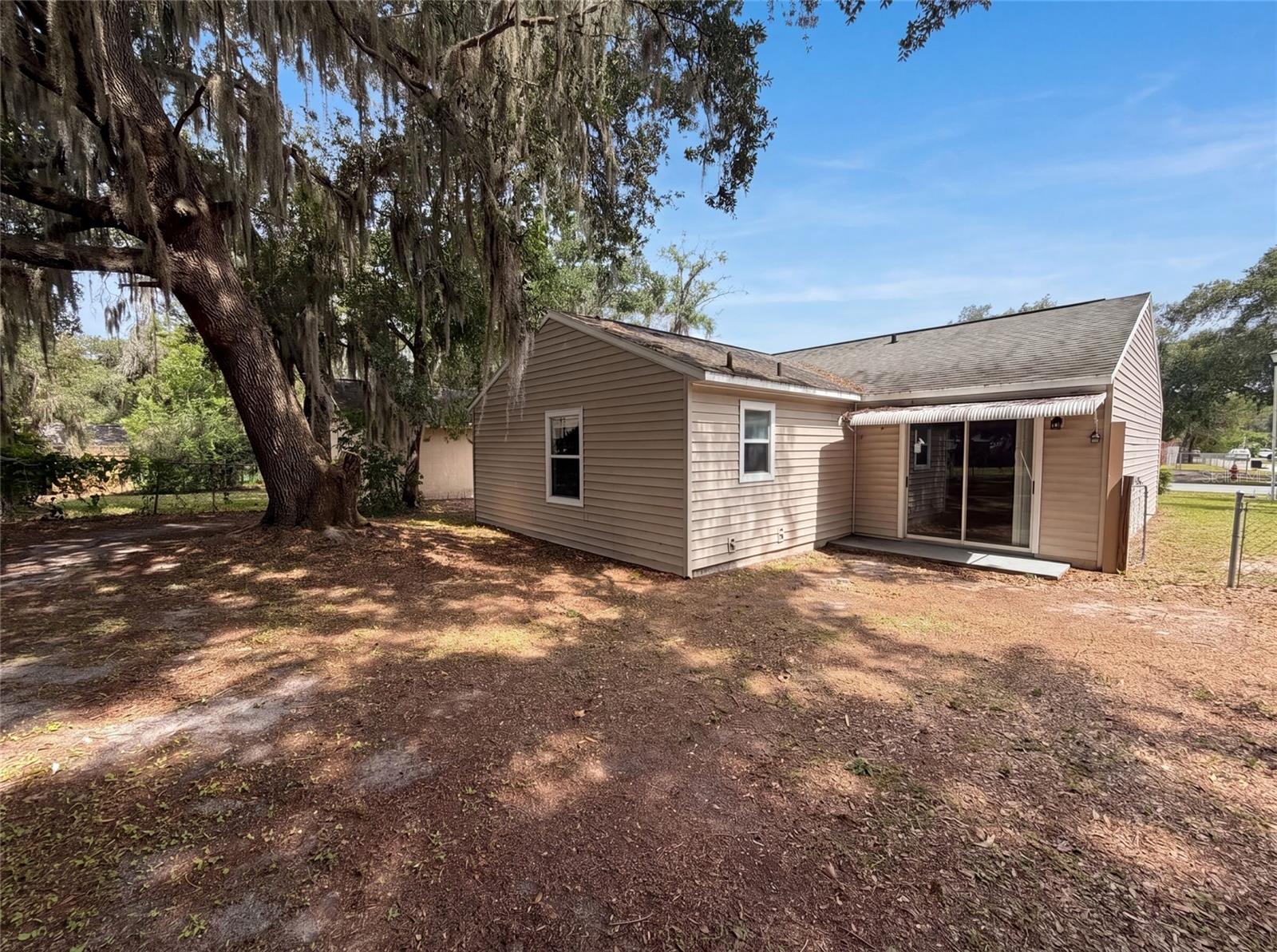 LEESBURG WESTSIDE OAKS - Residential