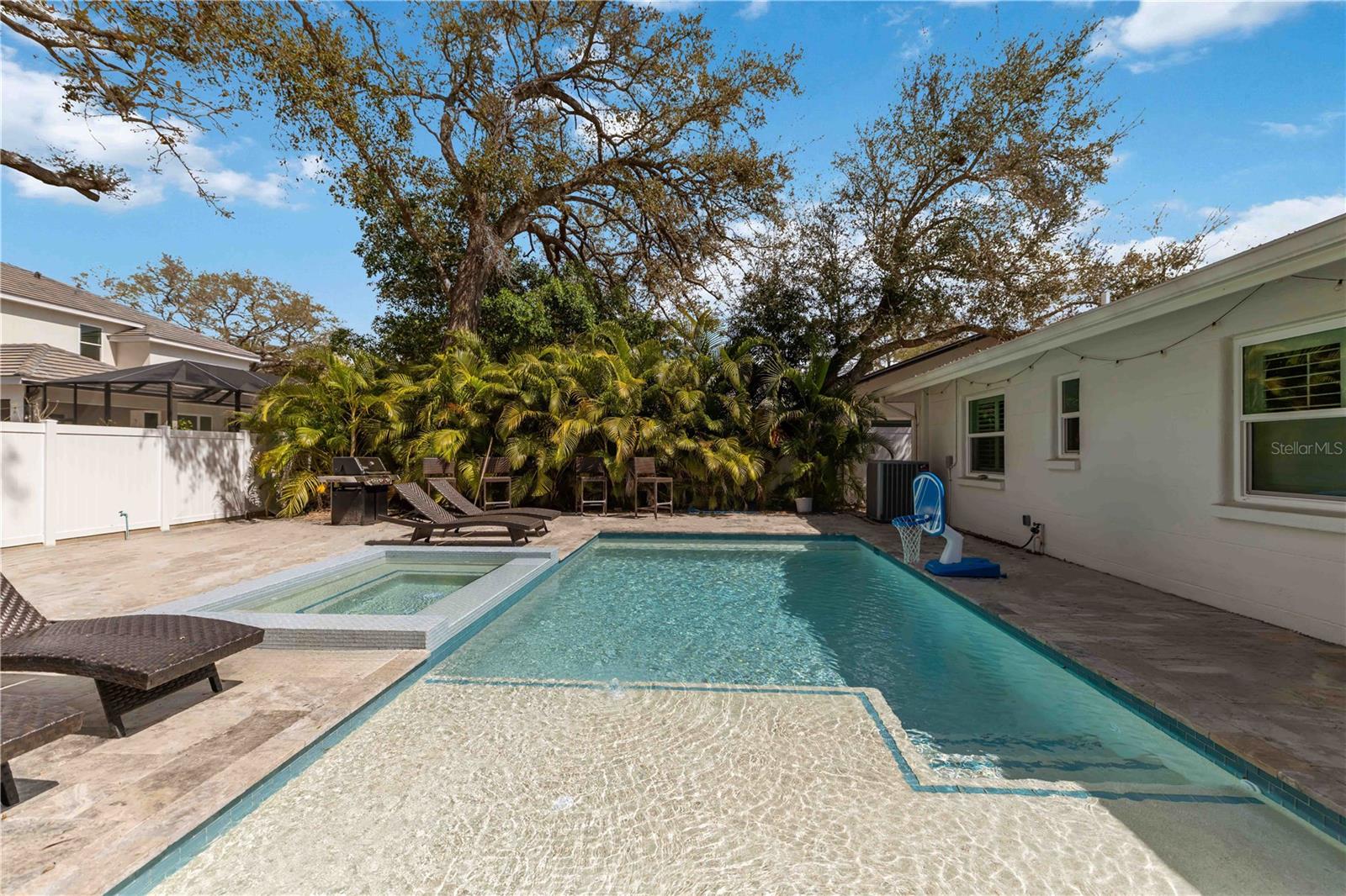 POINSETTIA PARK 2 - Residential