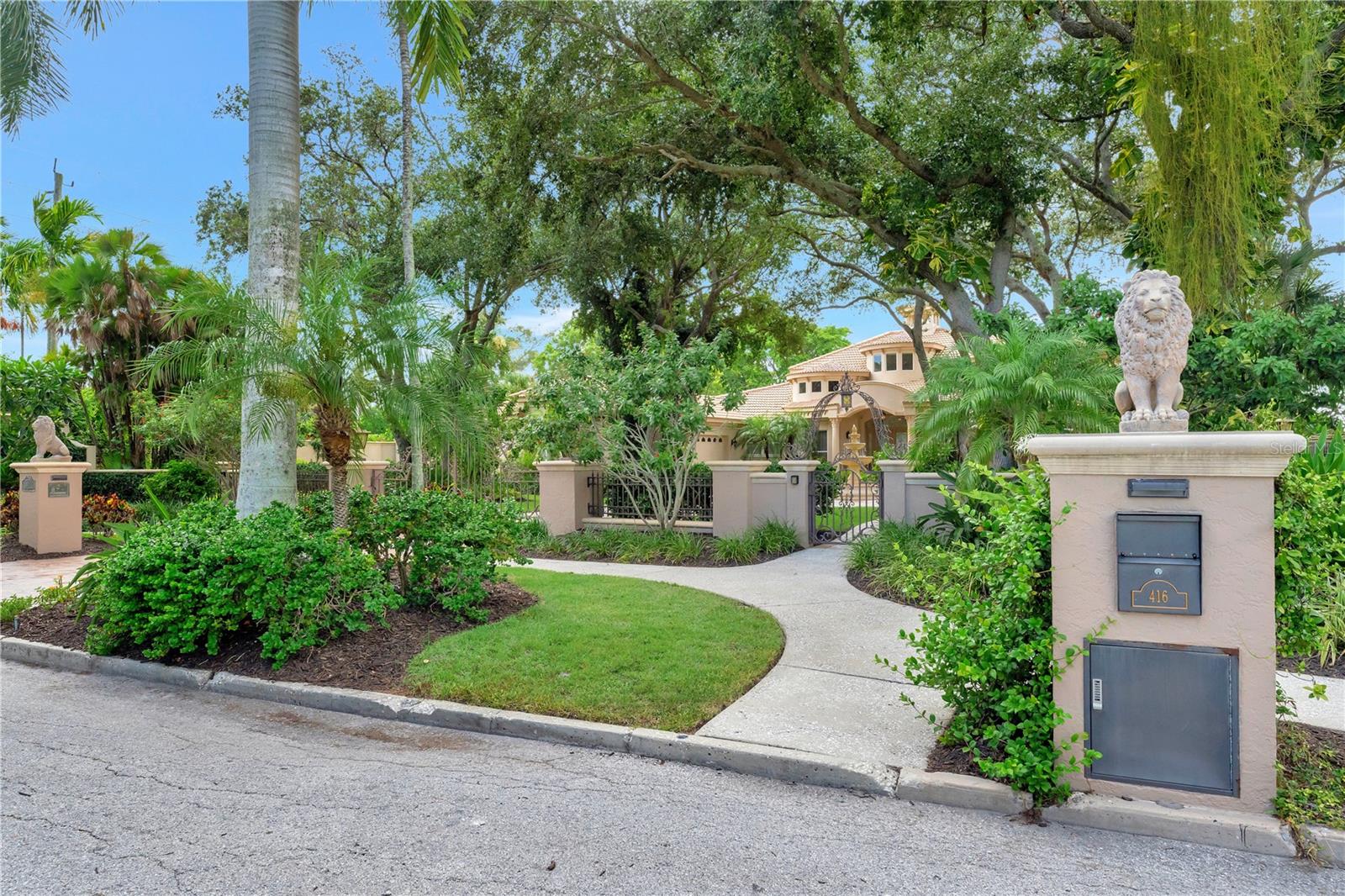 PINE BAY FOREST - Residential